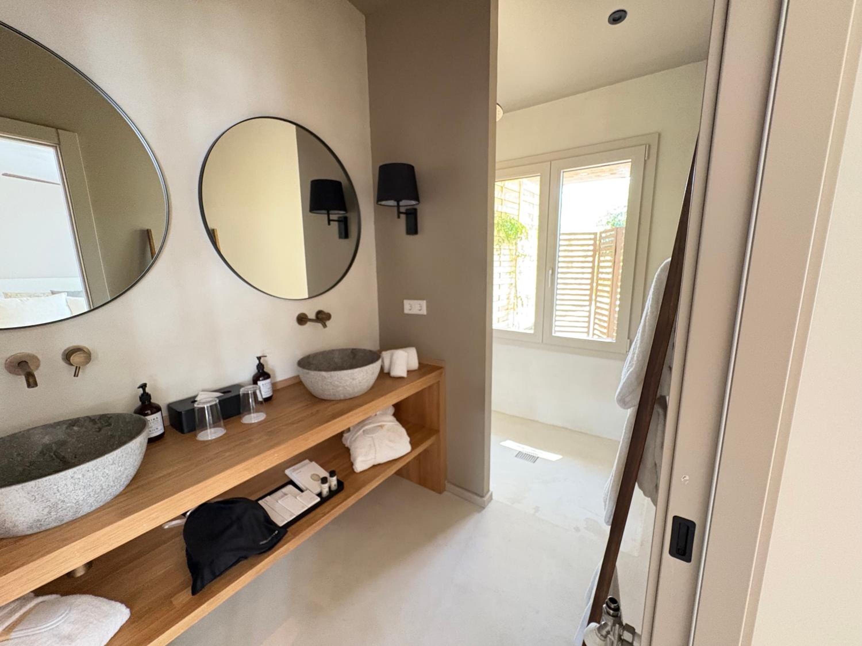 Suite with Private Pool