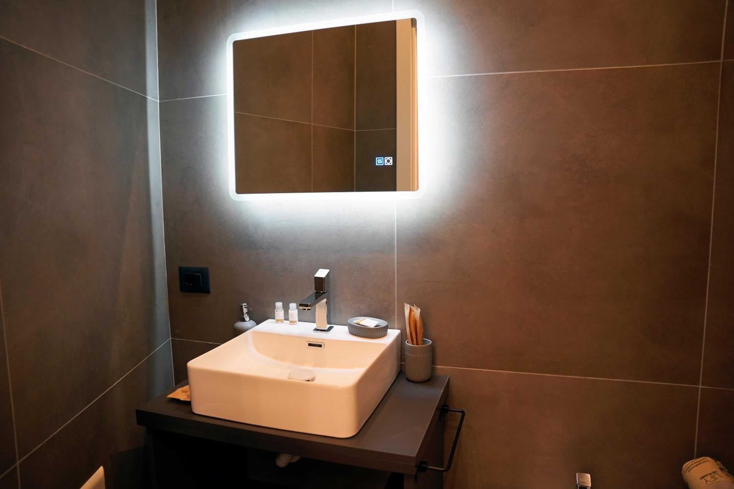 Double Room with Private Bathroom