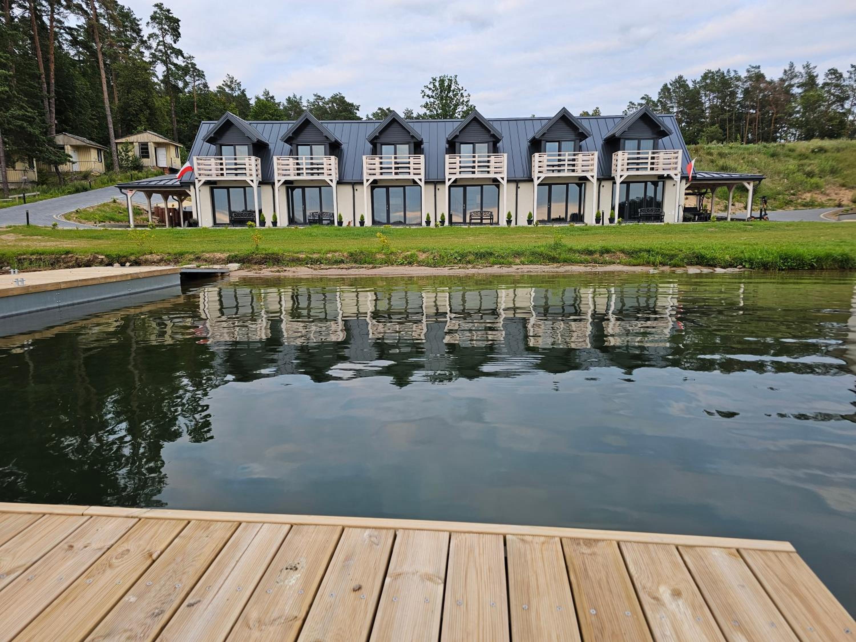Maisonette photo 1