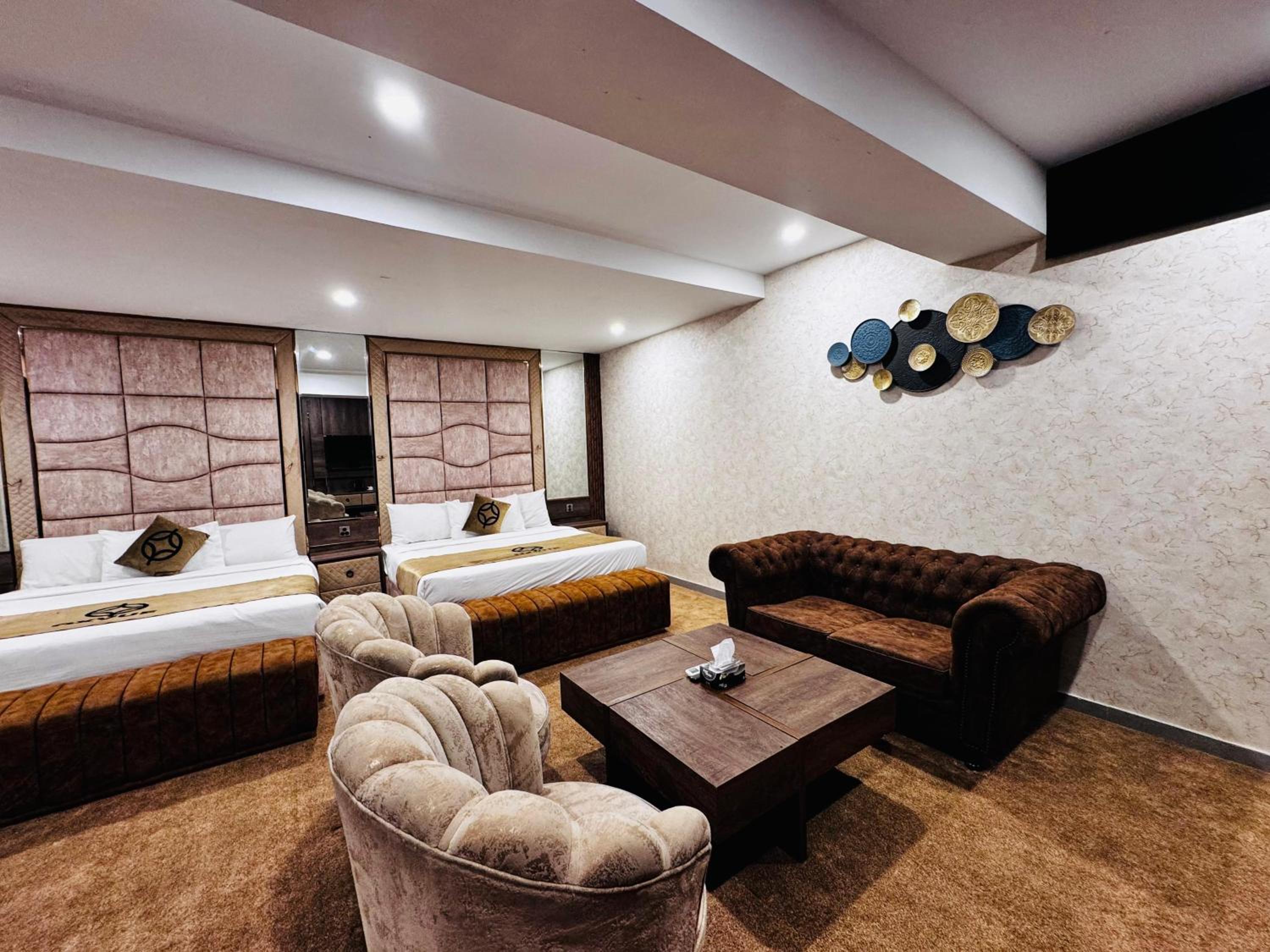 Deluxe Double or Twin Room