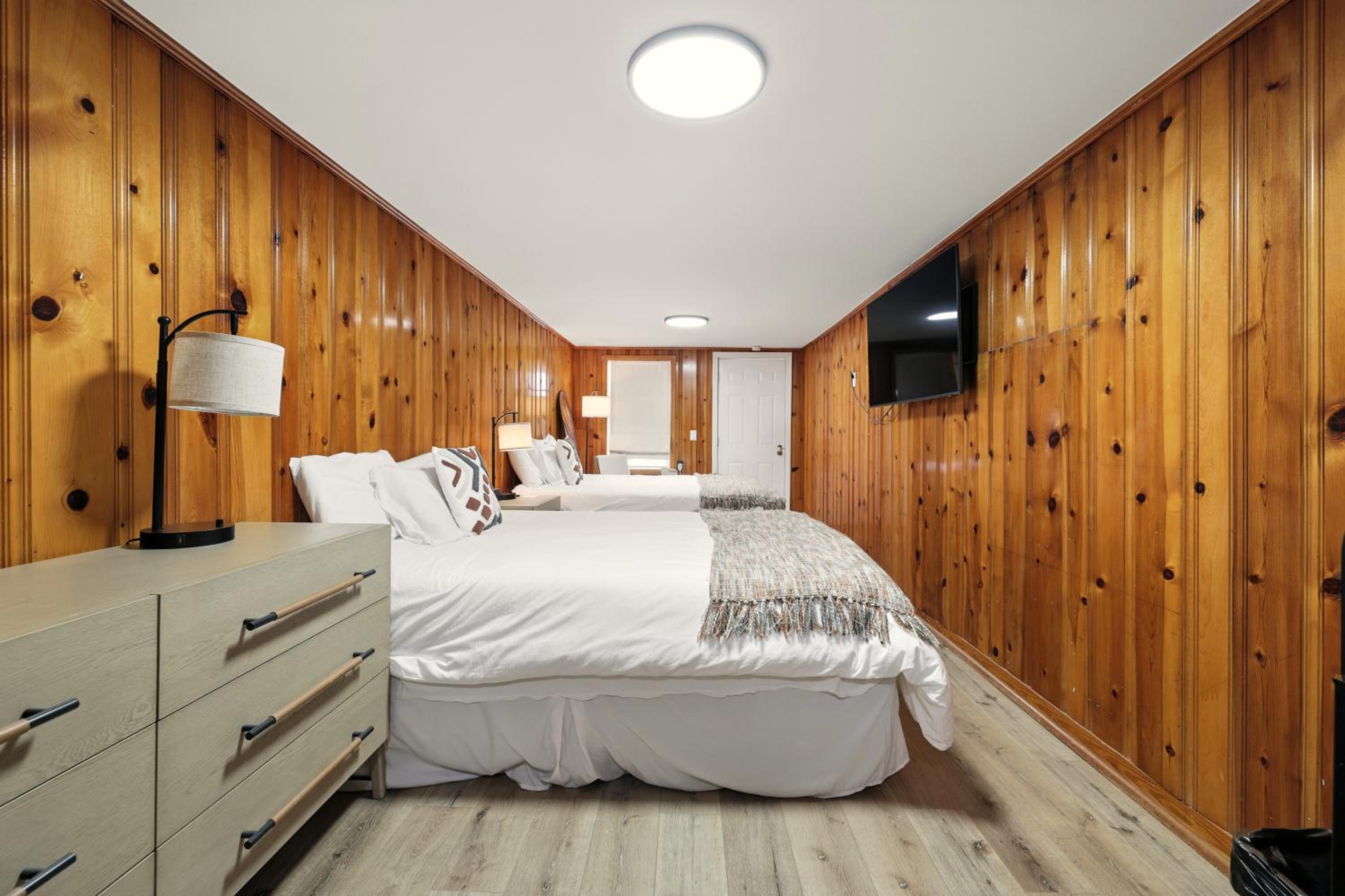 Deluxe Queen Room photo 3