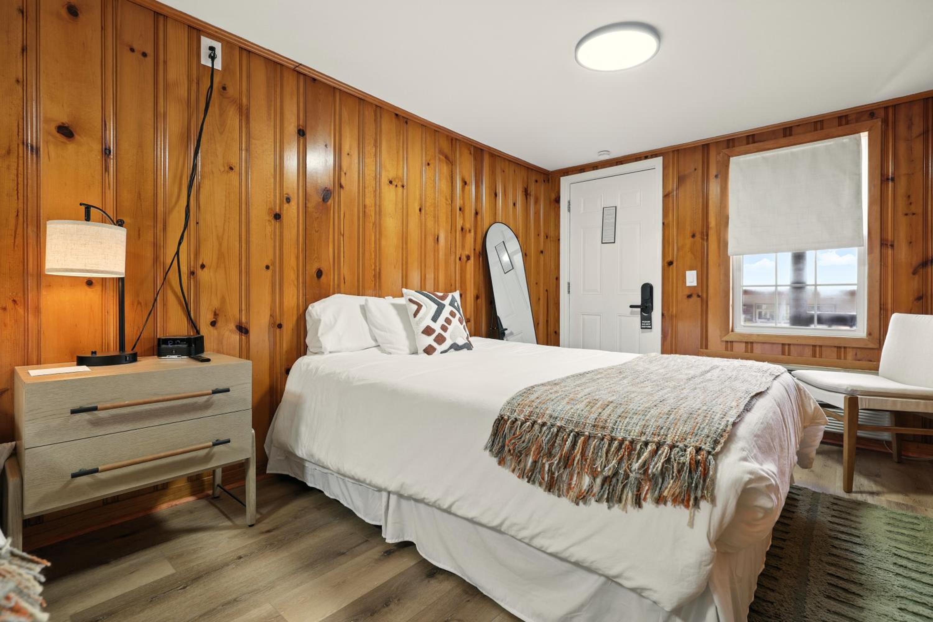 Deluxe Queen Room photo 1