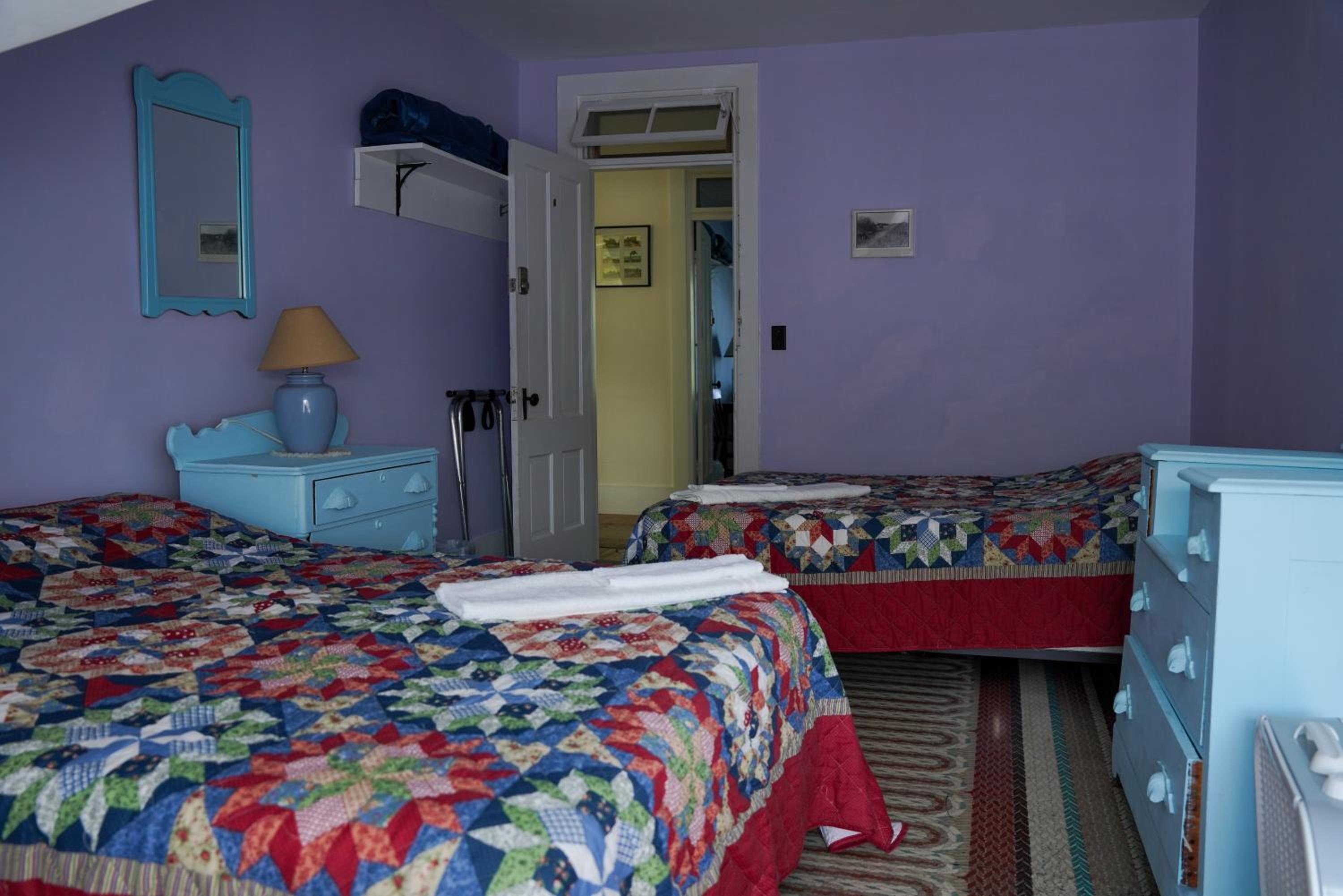 Deluxe Ocean View Room with Shared Bathroom rm. 4 photo 2