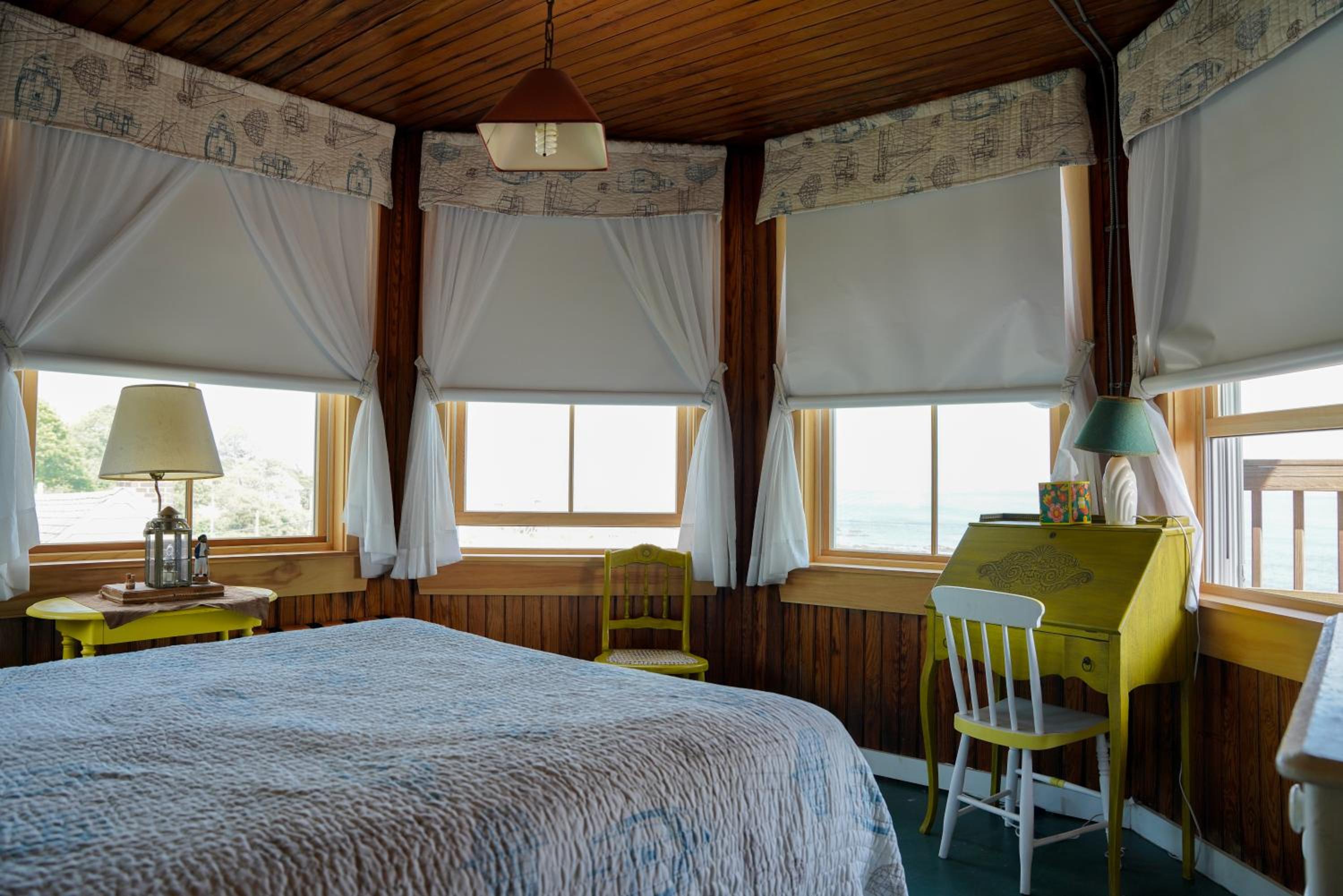 Ocean View Room with Shared Bathroom rm. 9 photo 1