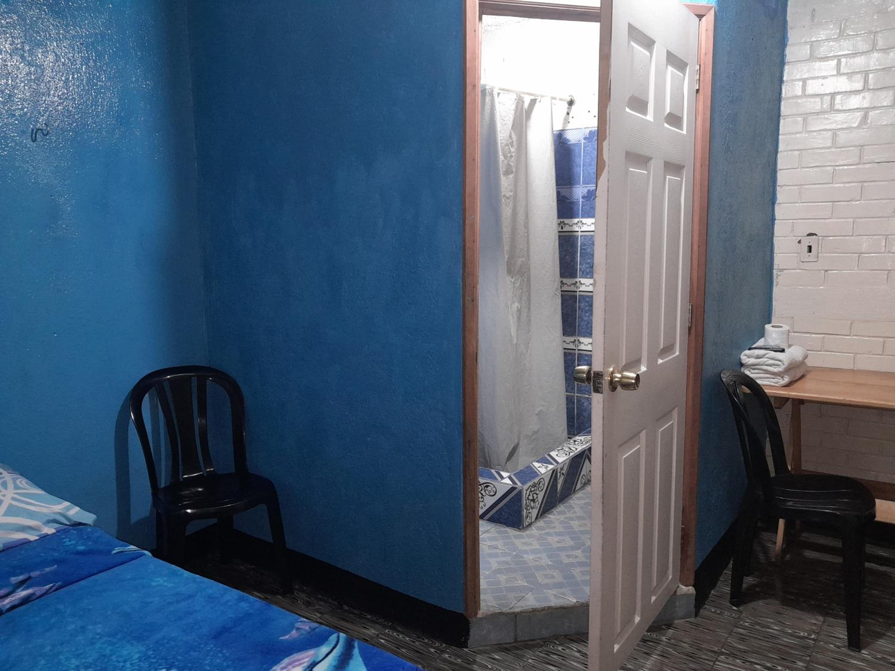 Single Room with Private Bathroom