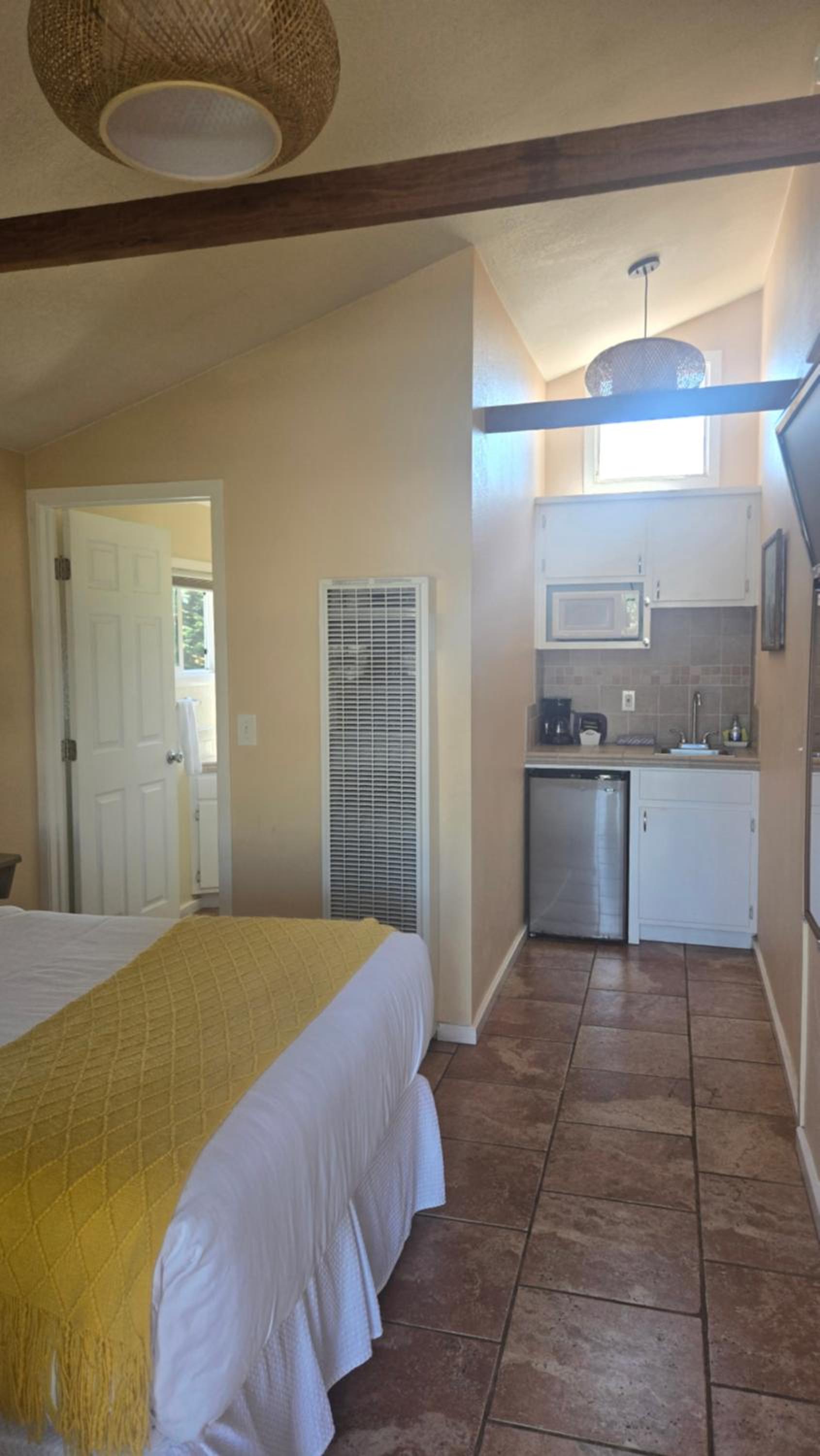 Budget Double Room photo 1