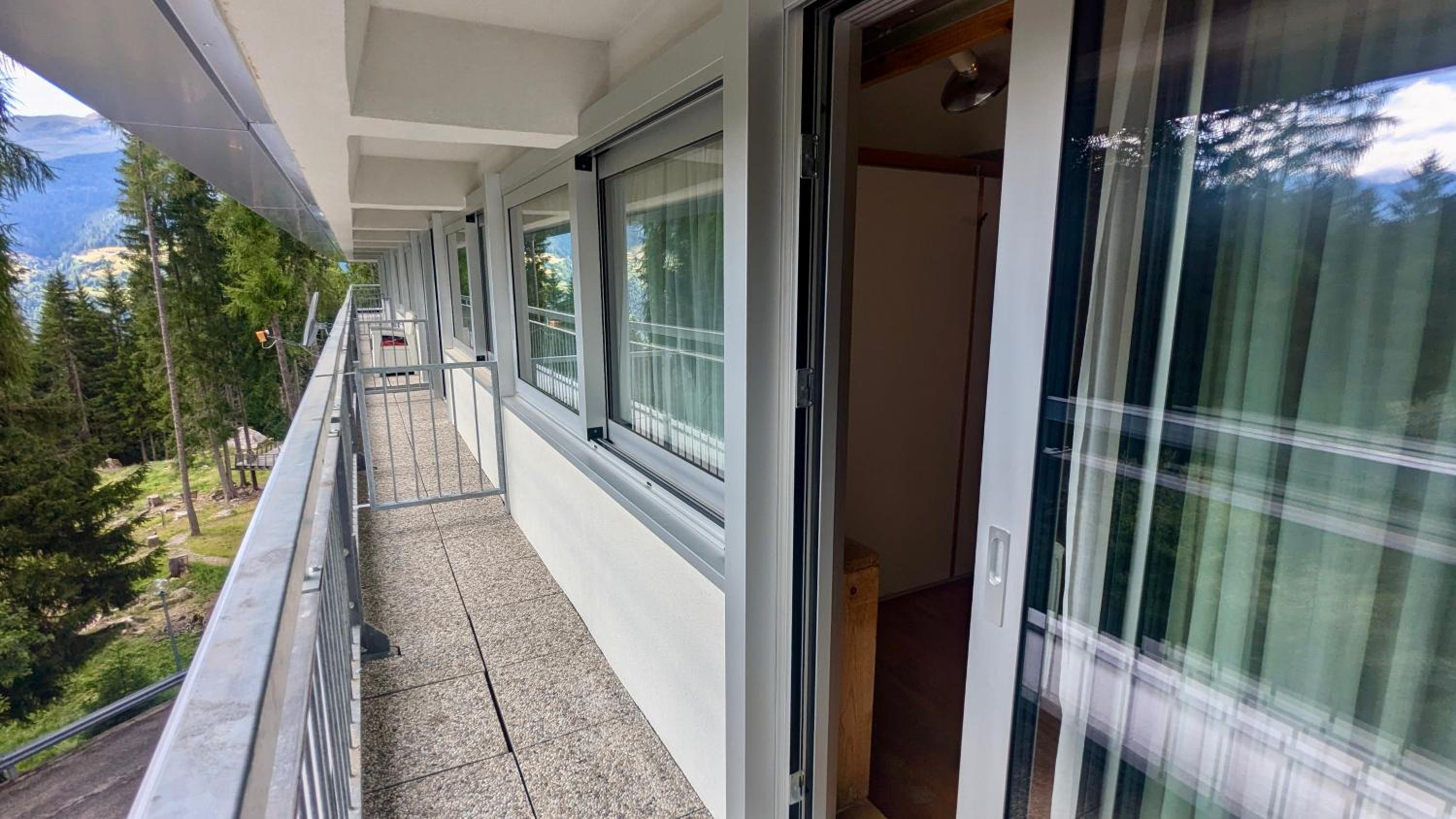 Apartment with Balcony photo 1