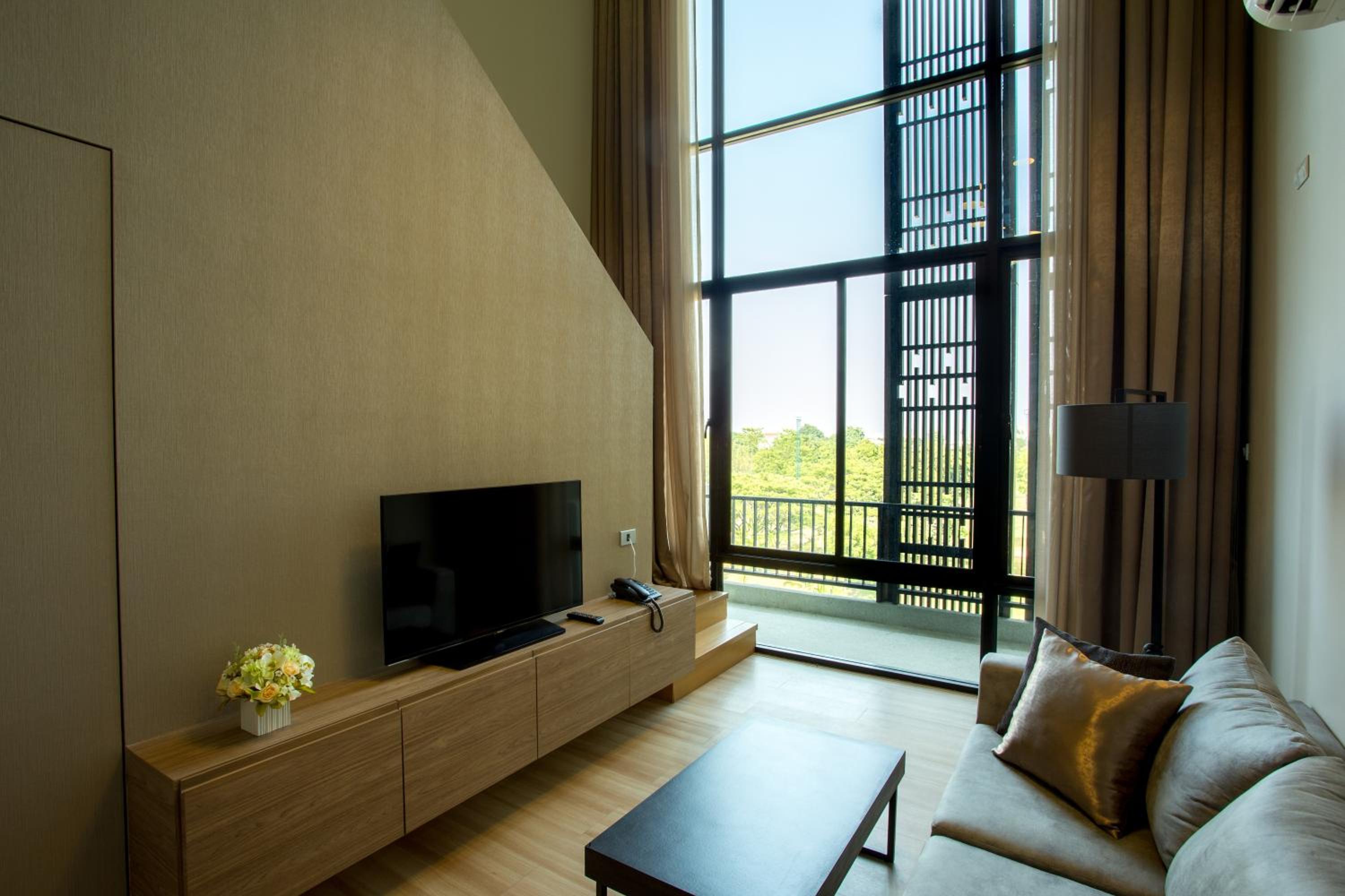 One Bed Park Duplex - Photo 9