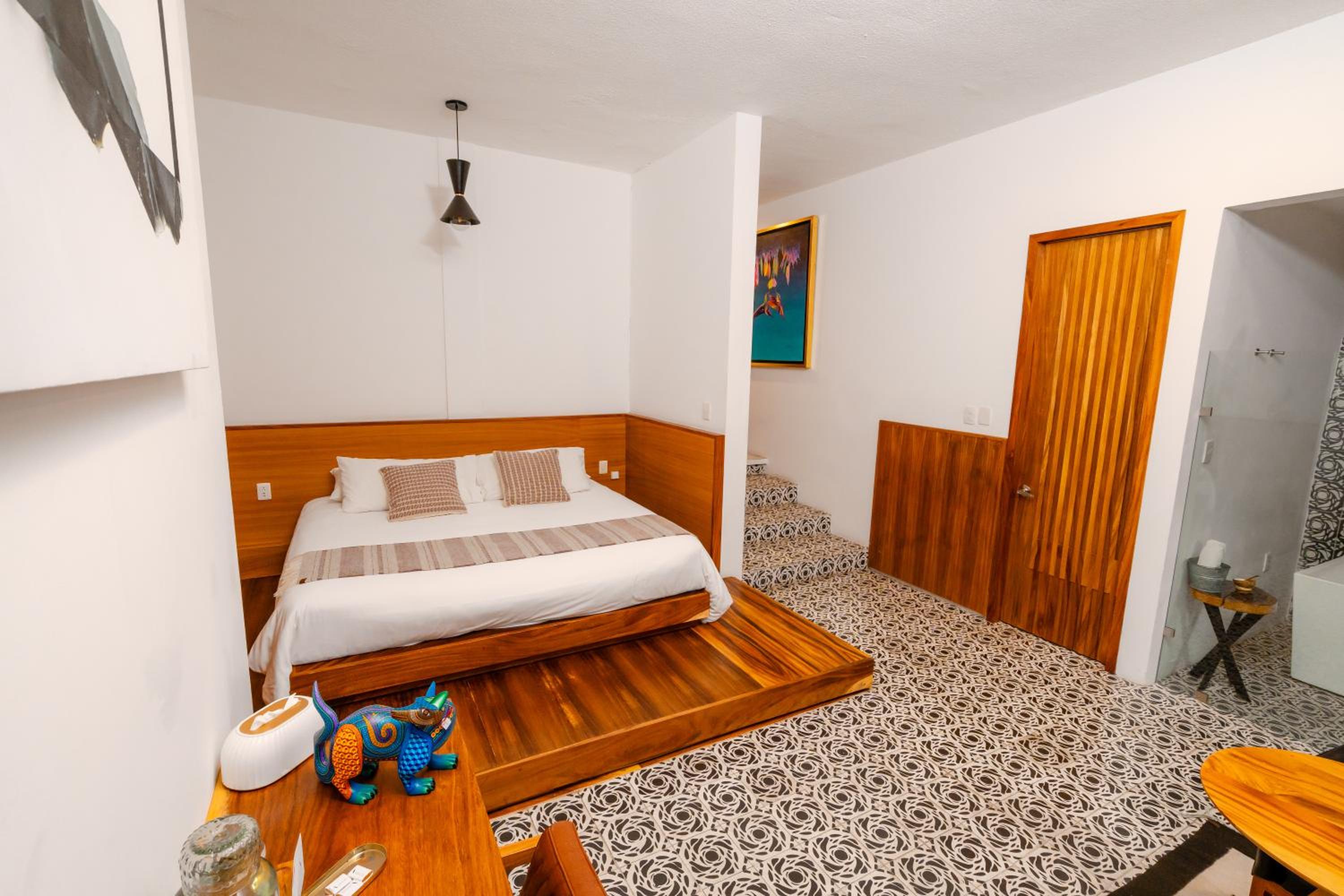 King Room with Pool View photo 3