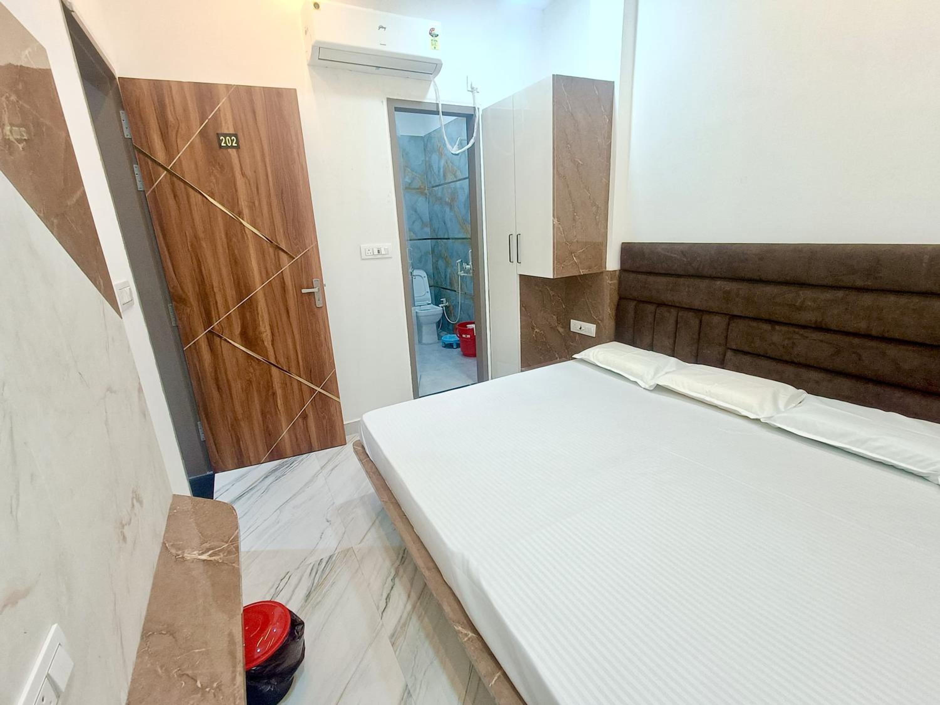 Budget Triple Room photo 2
