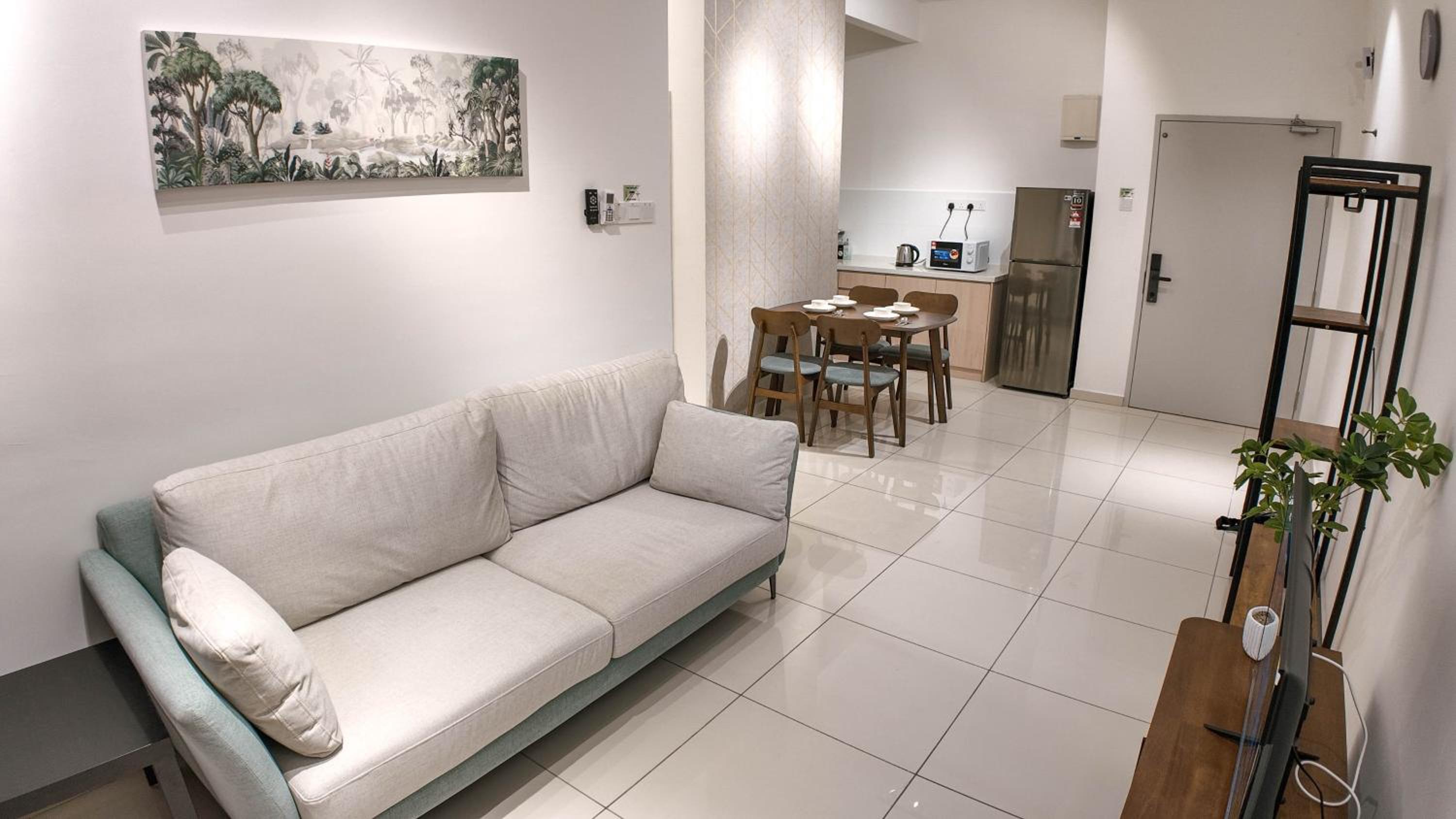 Deluxe Twin Room - Photo 12
