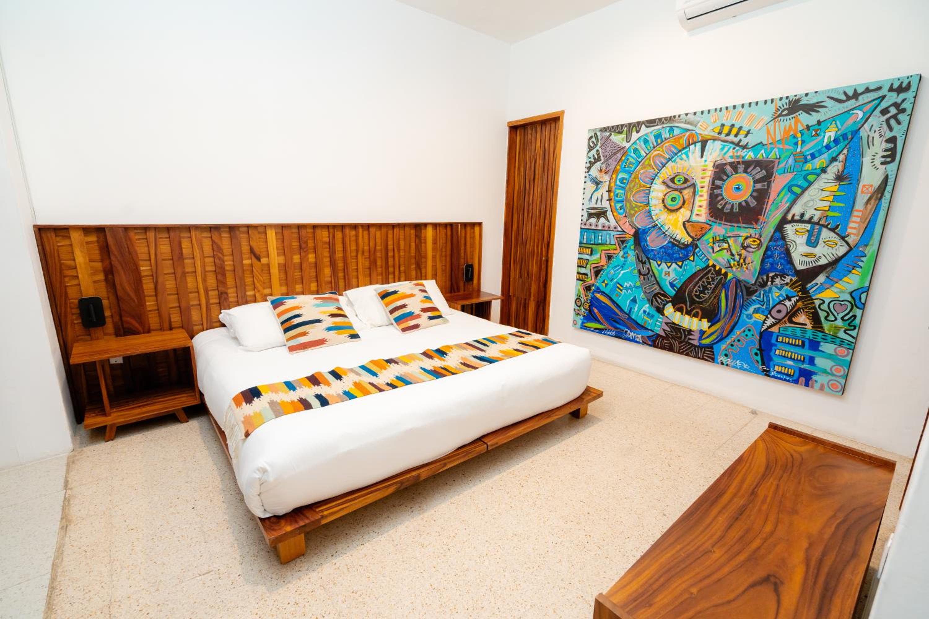 Double Room with Spa Bath photo 2