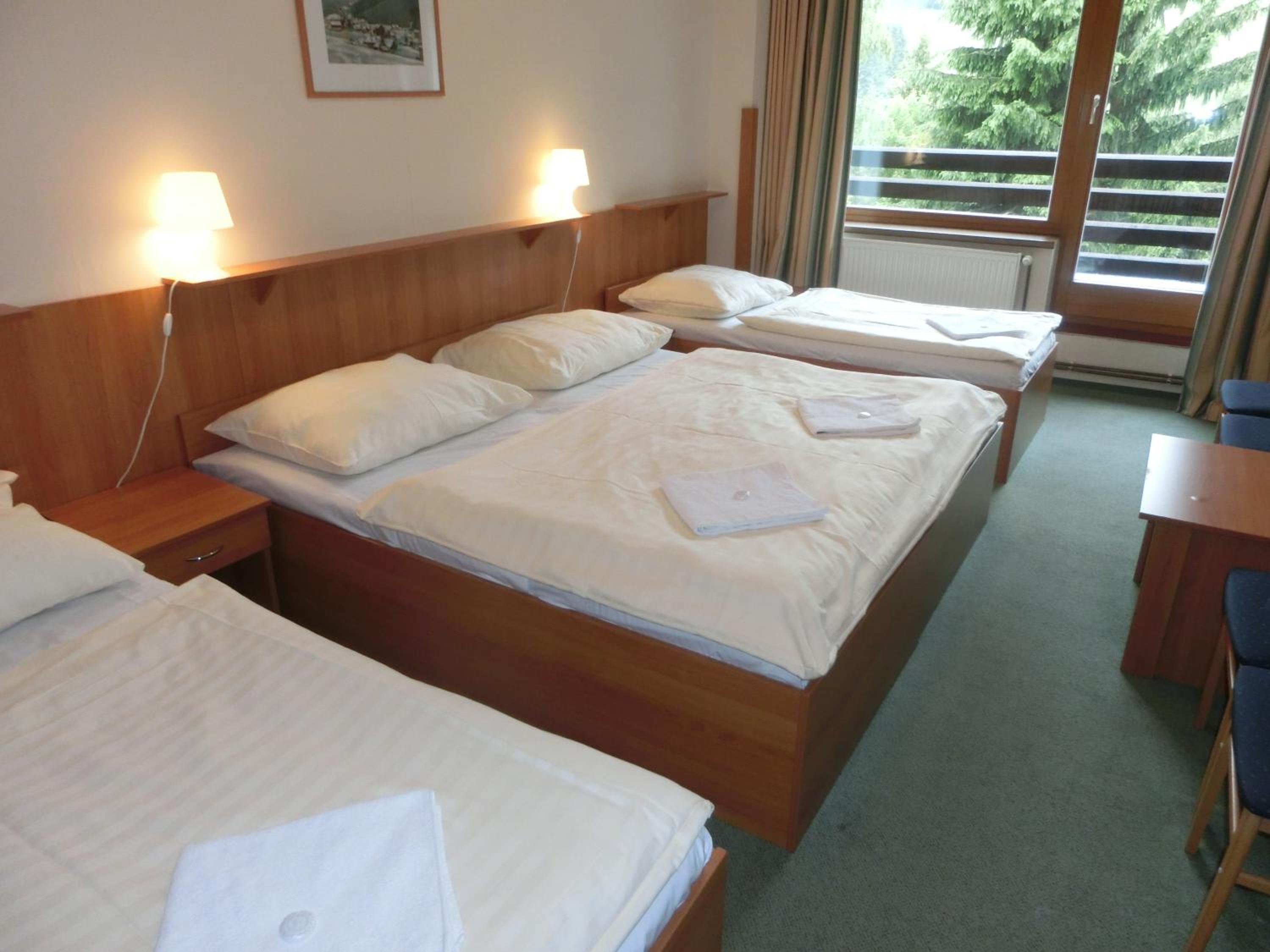 Quadruple Room with Balcony photo 2