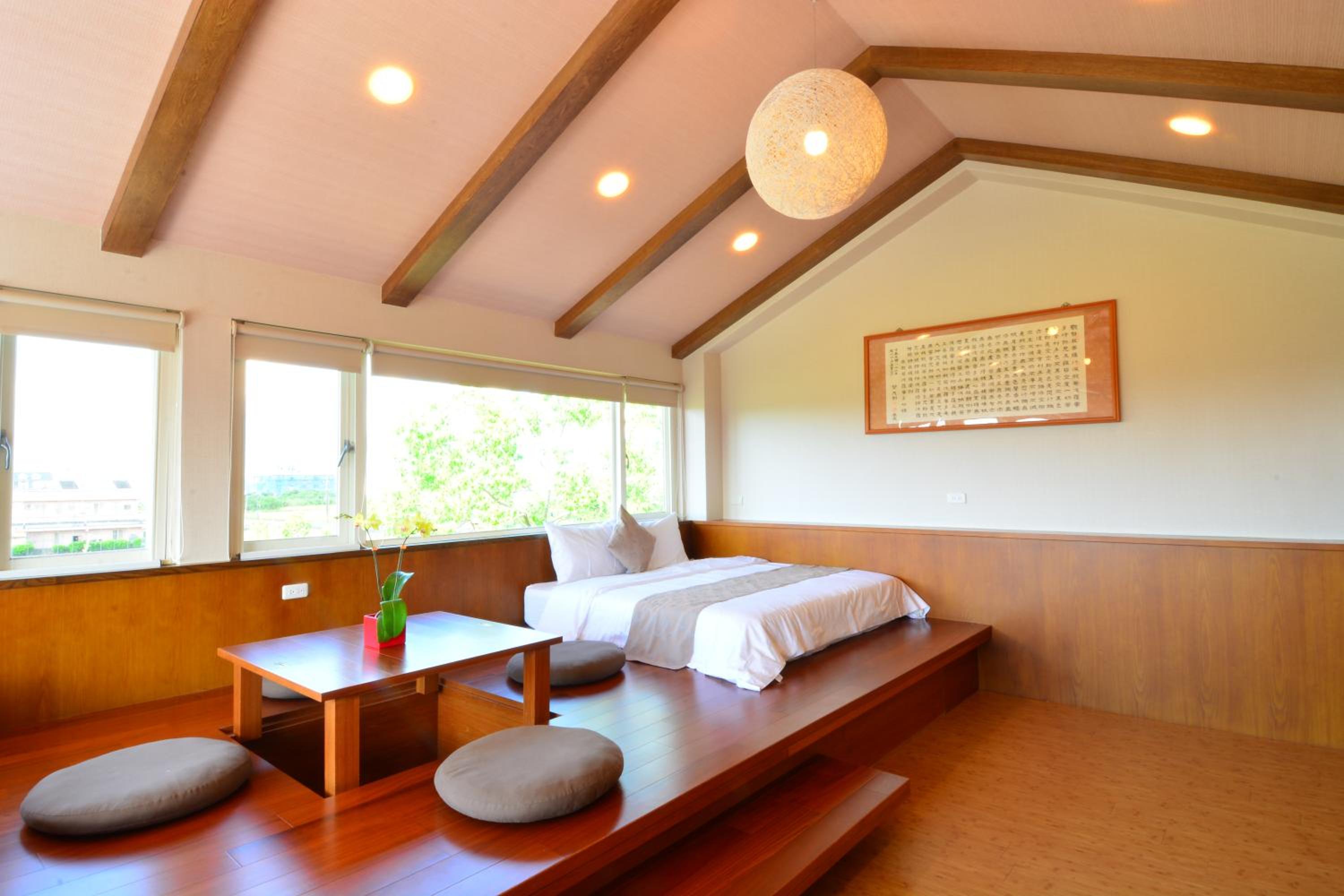 Deluxe Family Suite photo 2