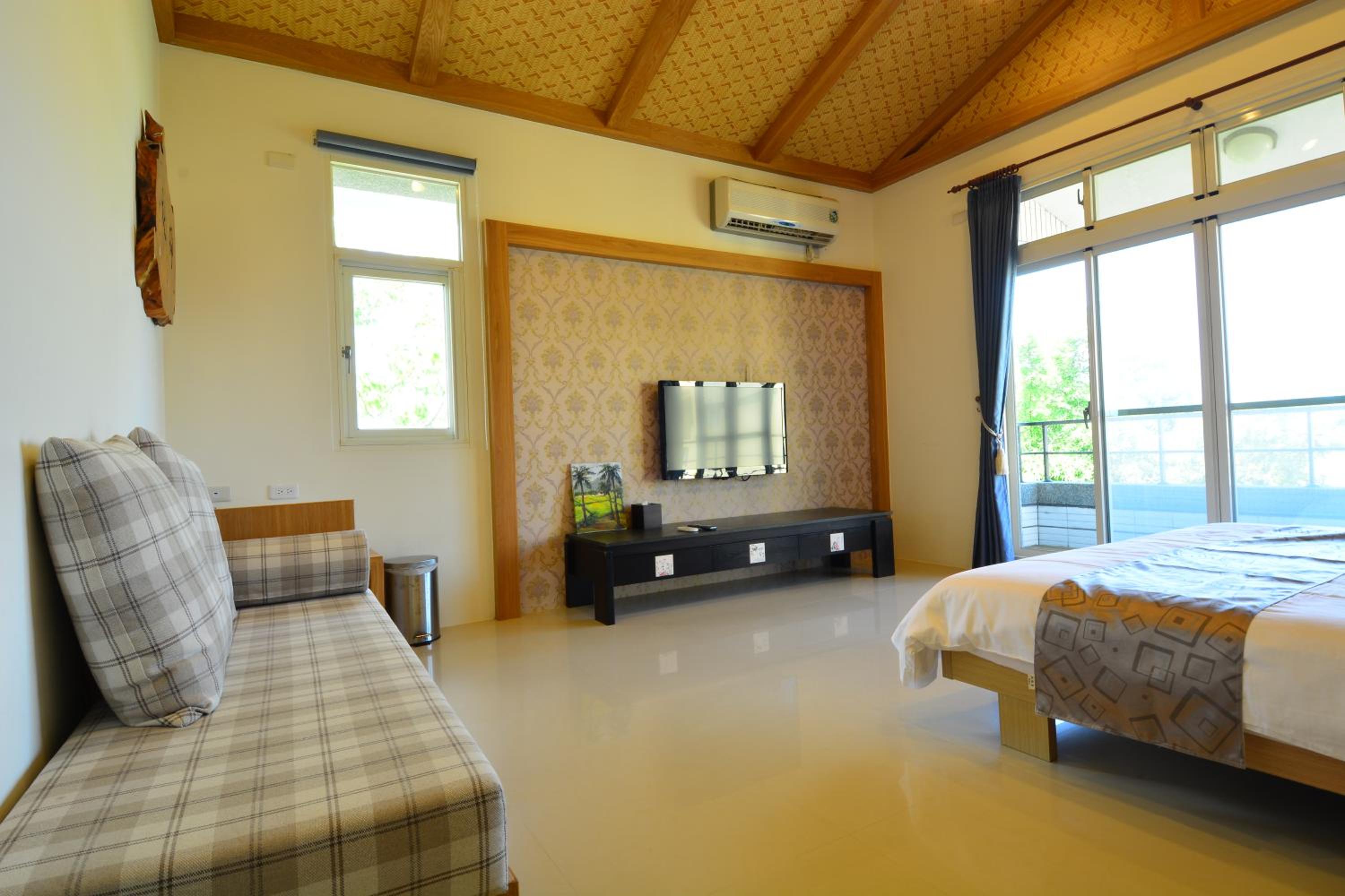 Double Room with Balcony photo 2