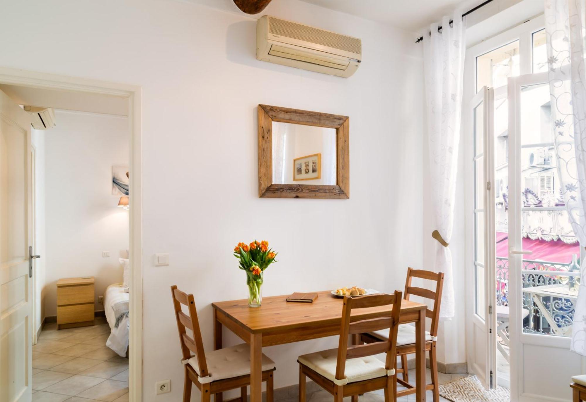 Apartment with Balcony