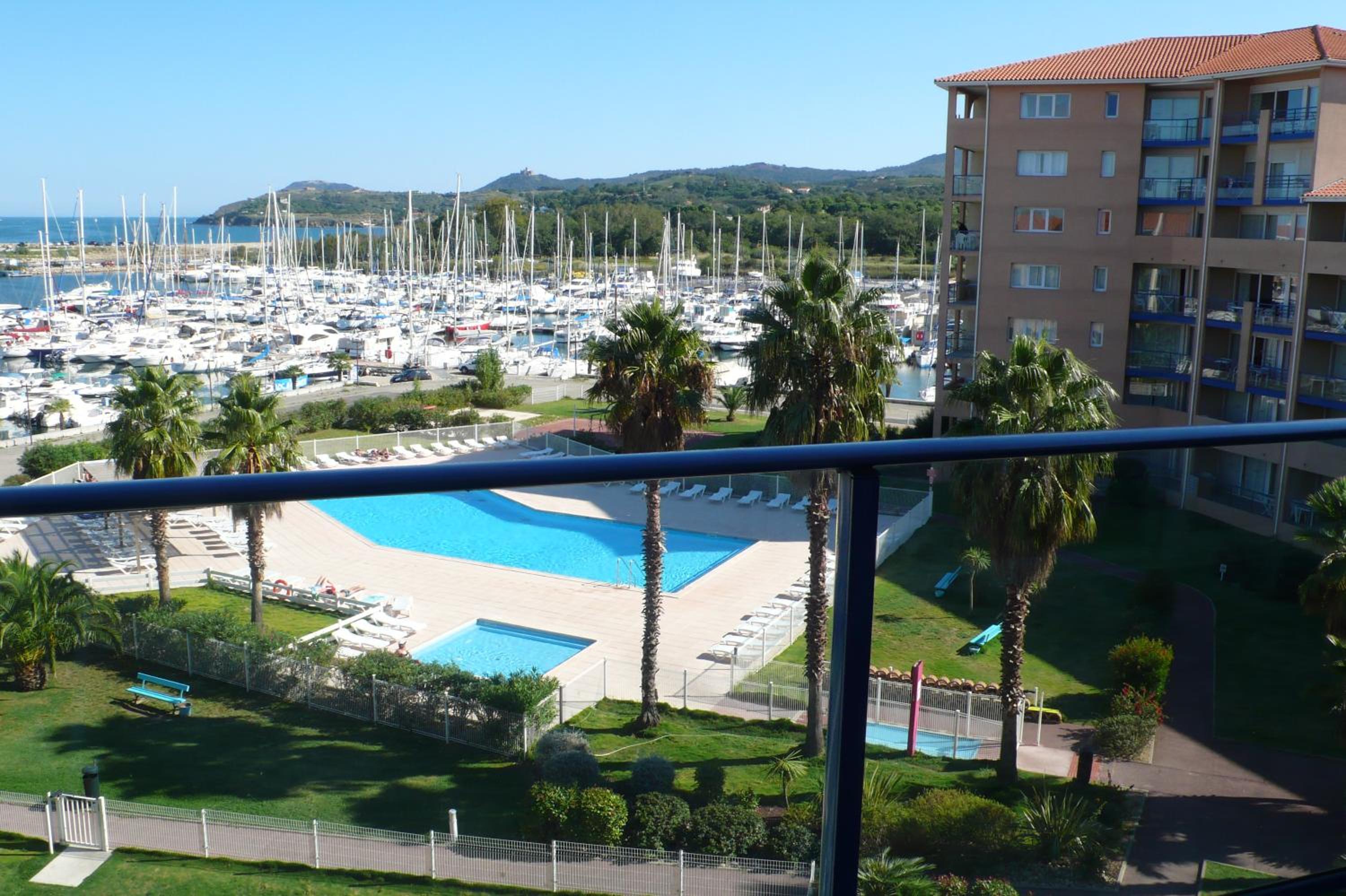 Two-Bedroom Apartment - Harbor Side