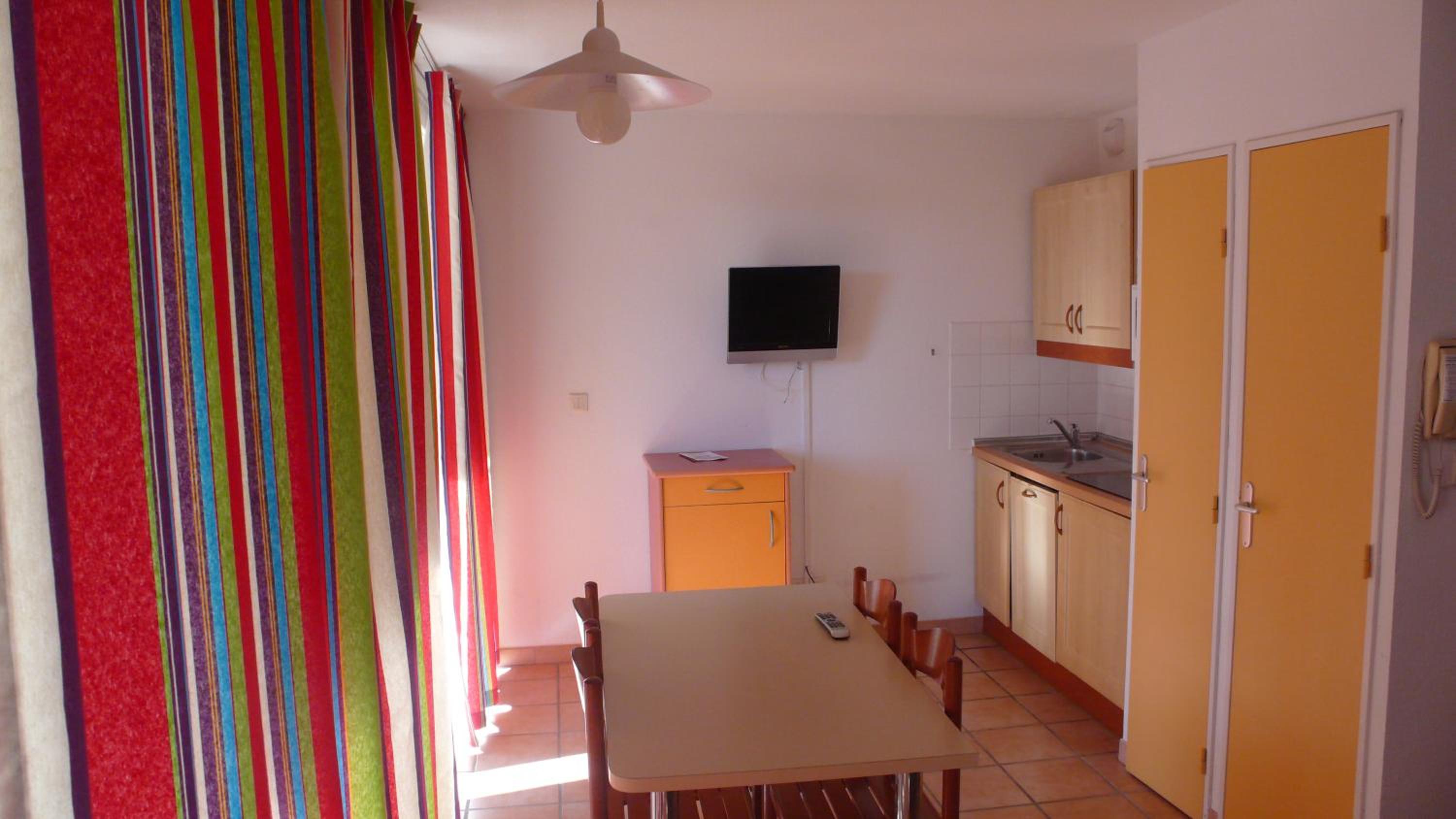 Studio - Harbor Side