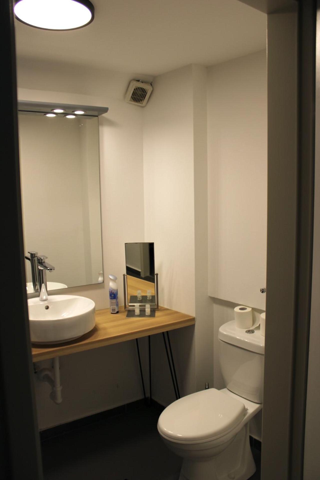 Apartment photo 2