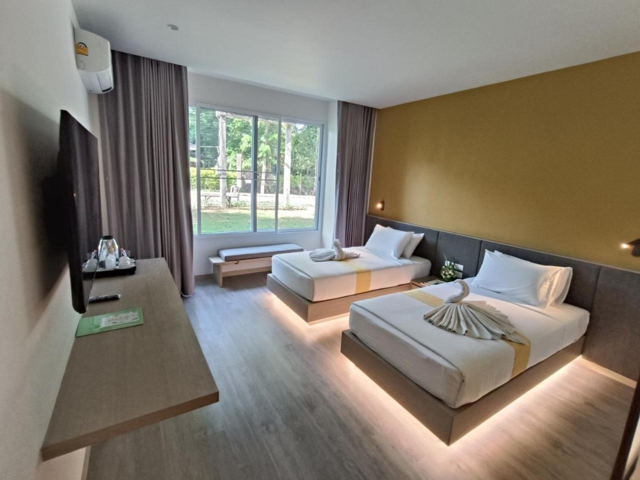 Double or Twin Room with Garden View photo 3