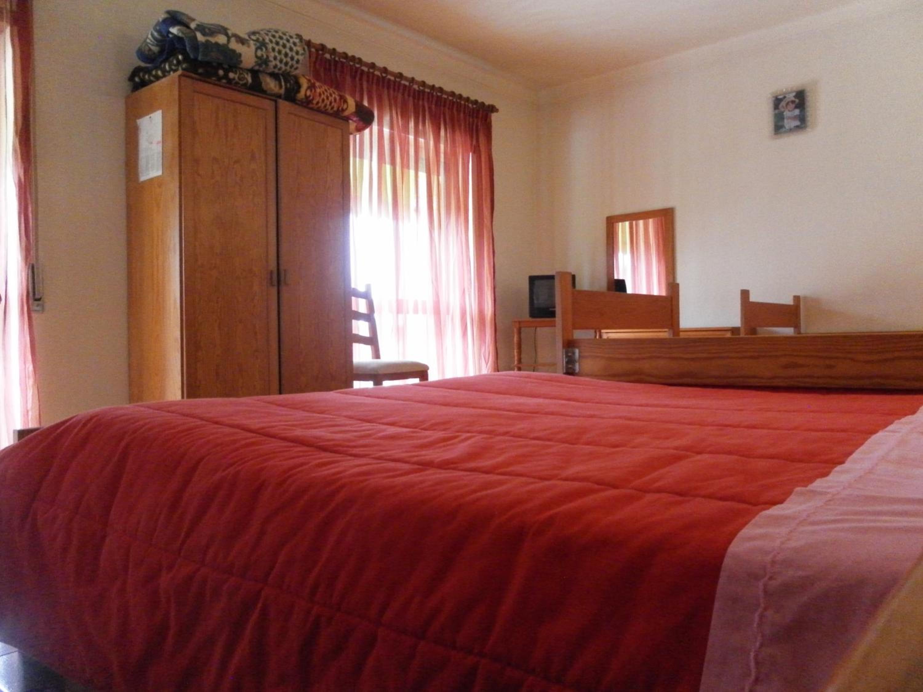 Triple Room with Private Bathroom photo 1