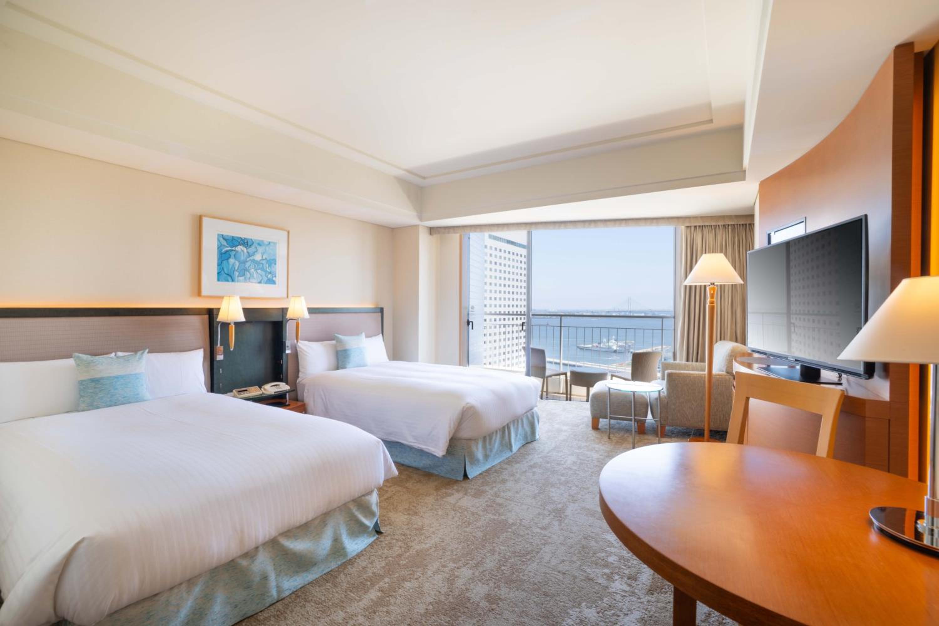 Yokohama Floor Twin with Bay View - Non-Smoking - Photo 4