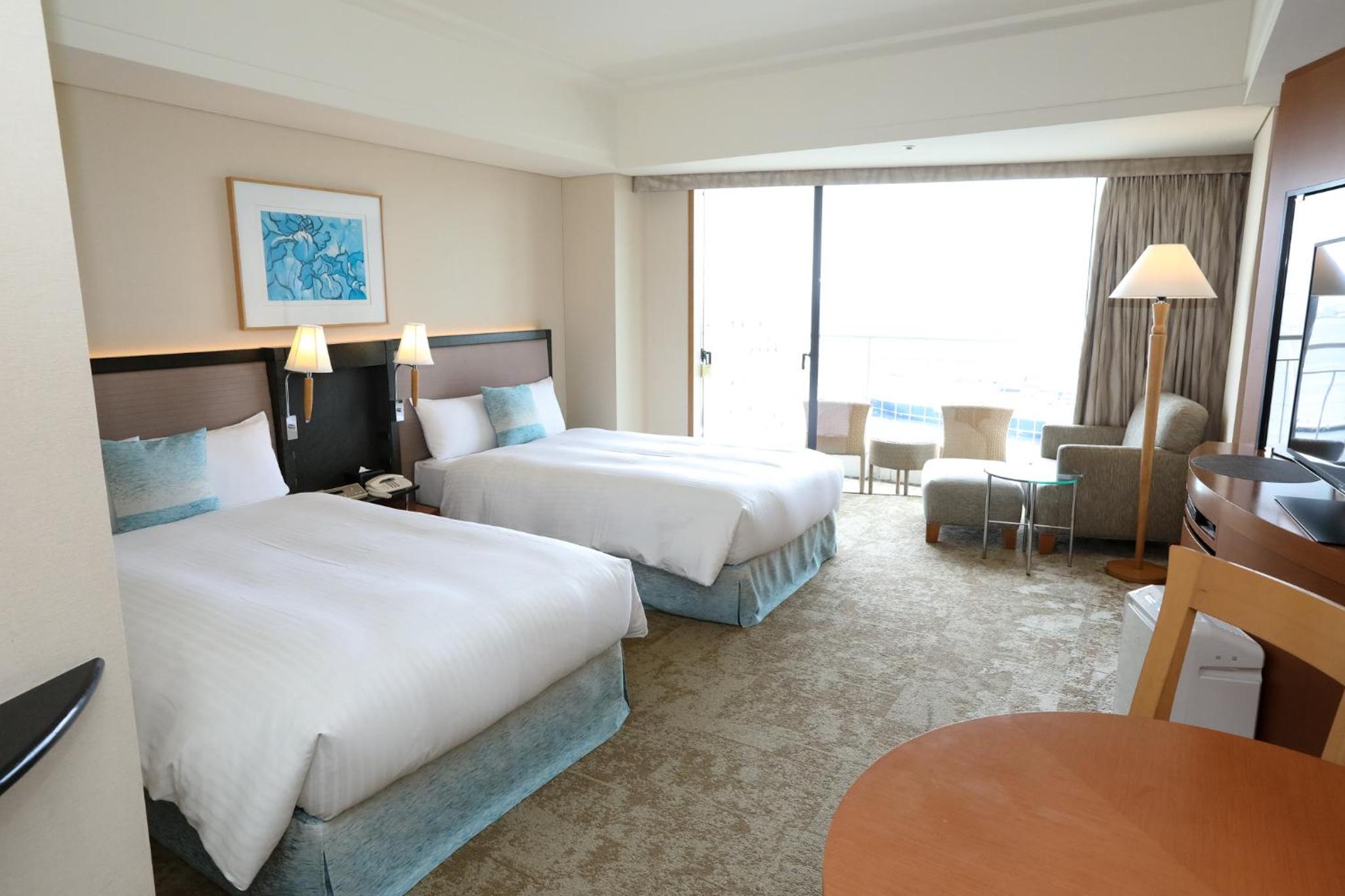 Yokohama Floor Luxury Ocean Twin with Bay View - Non-Smoking - Photo 5