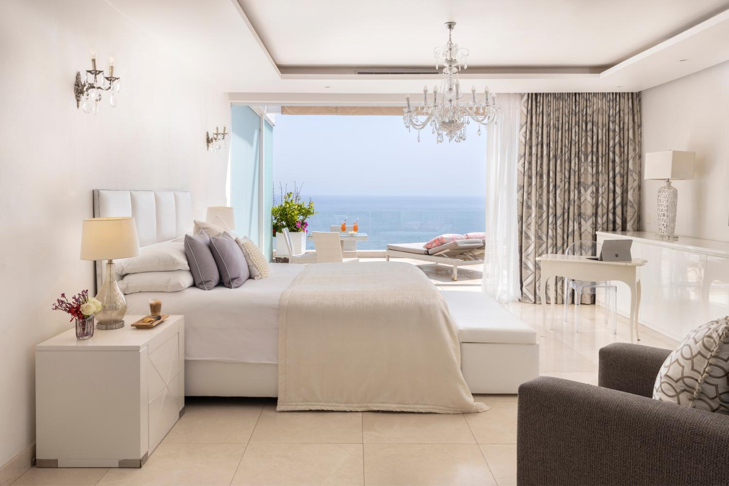 Presidential King Room