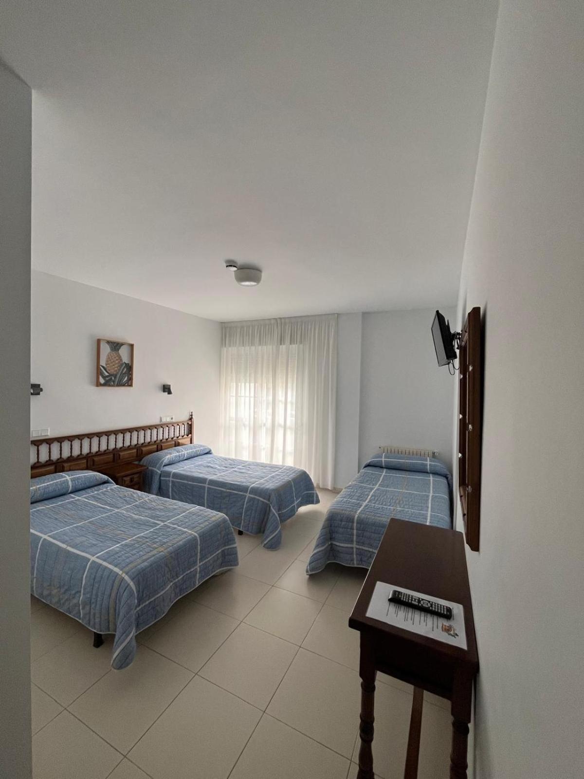 Triple Room with Private Bathroom
