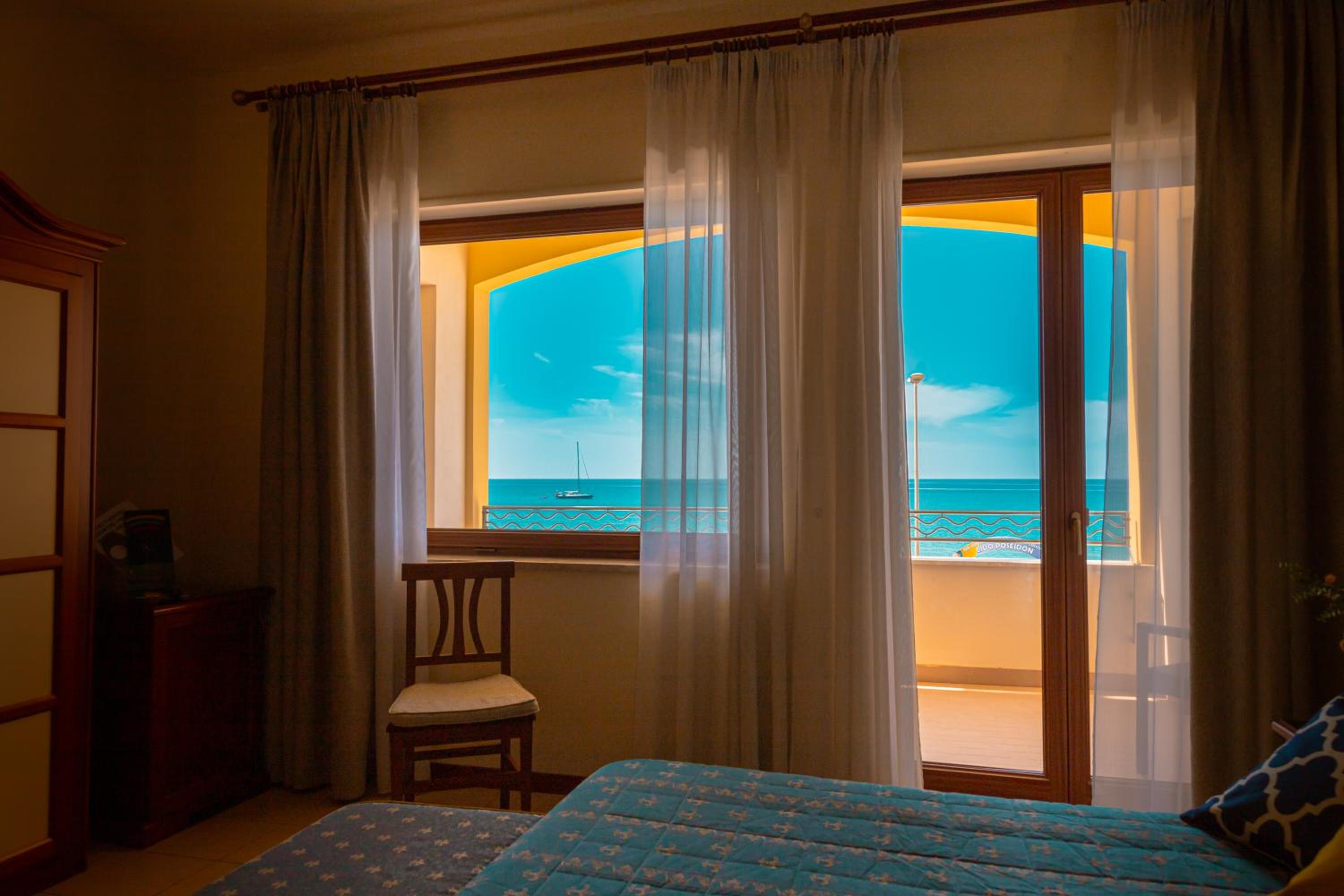 Superior Triple Room with Sea View