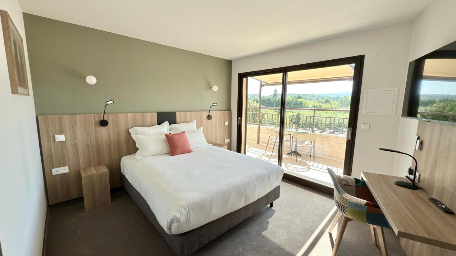 Prestige Room – Second Floor photo 1