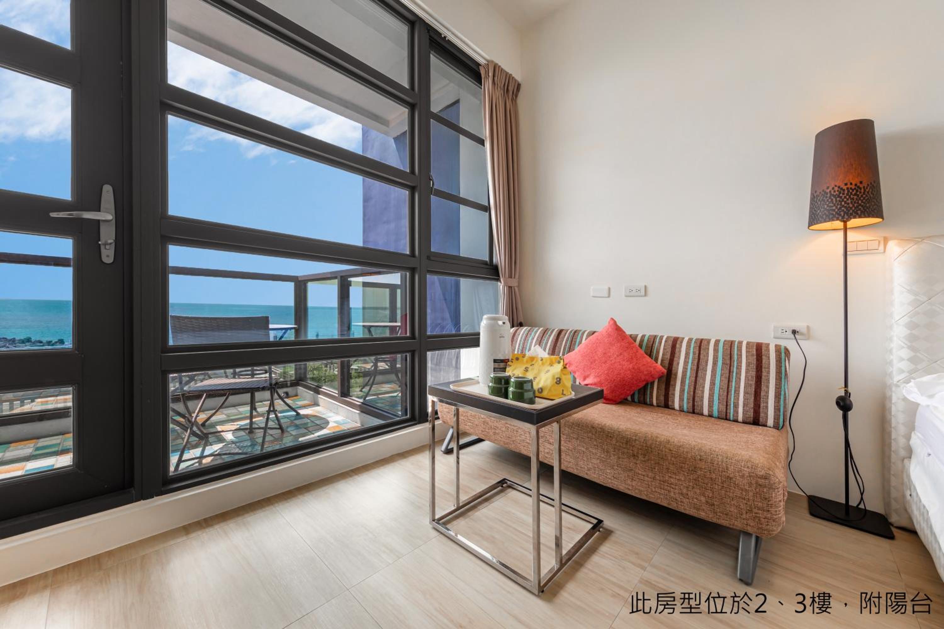 Double Room with Balcony and Sea View photo 2