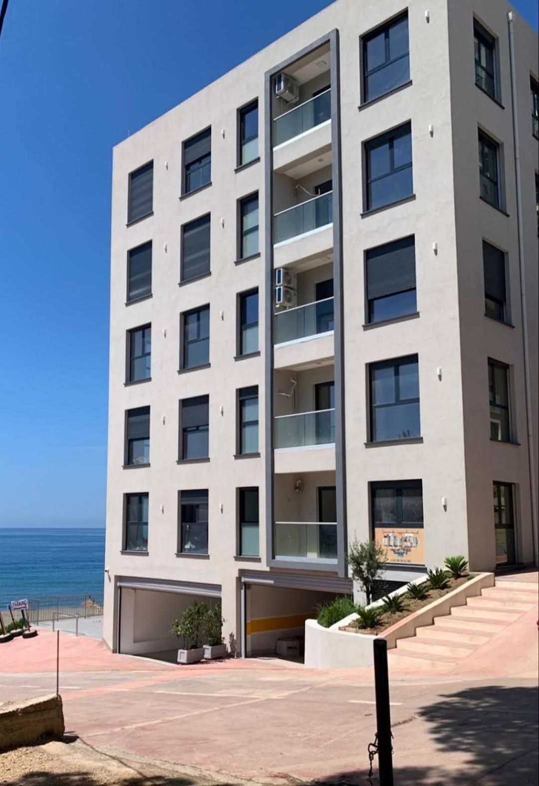 One-Bedroom Apartment with Balcony and Sea View photo 1