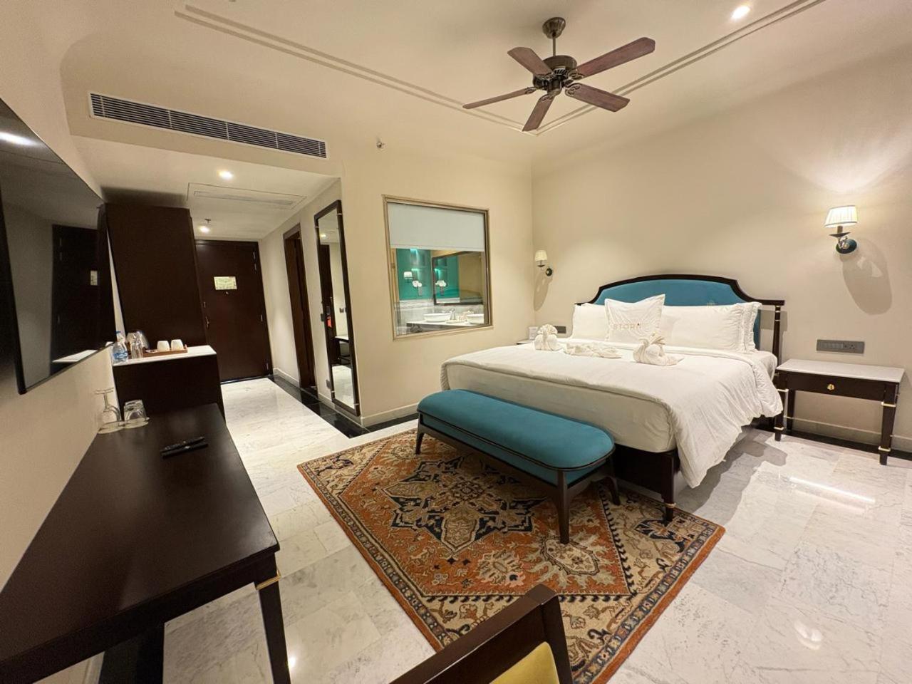 Superior Double Room - Photo 9