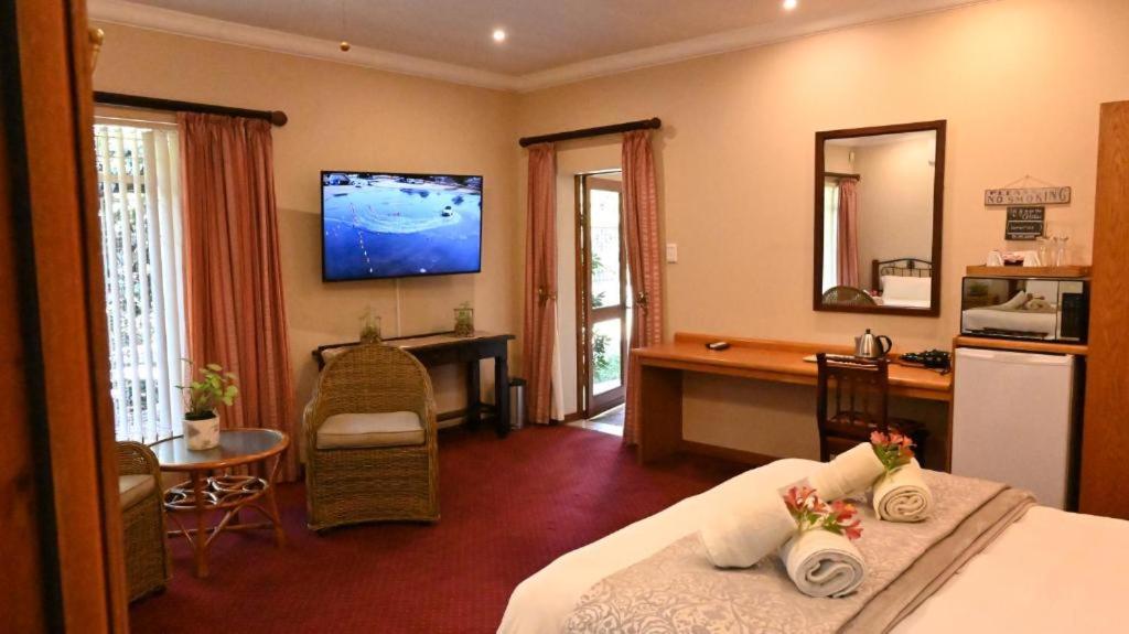 Deluxe Family Room