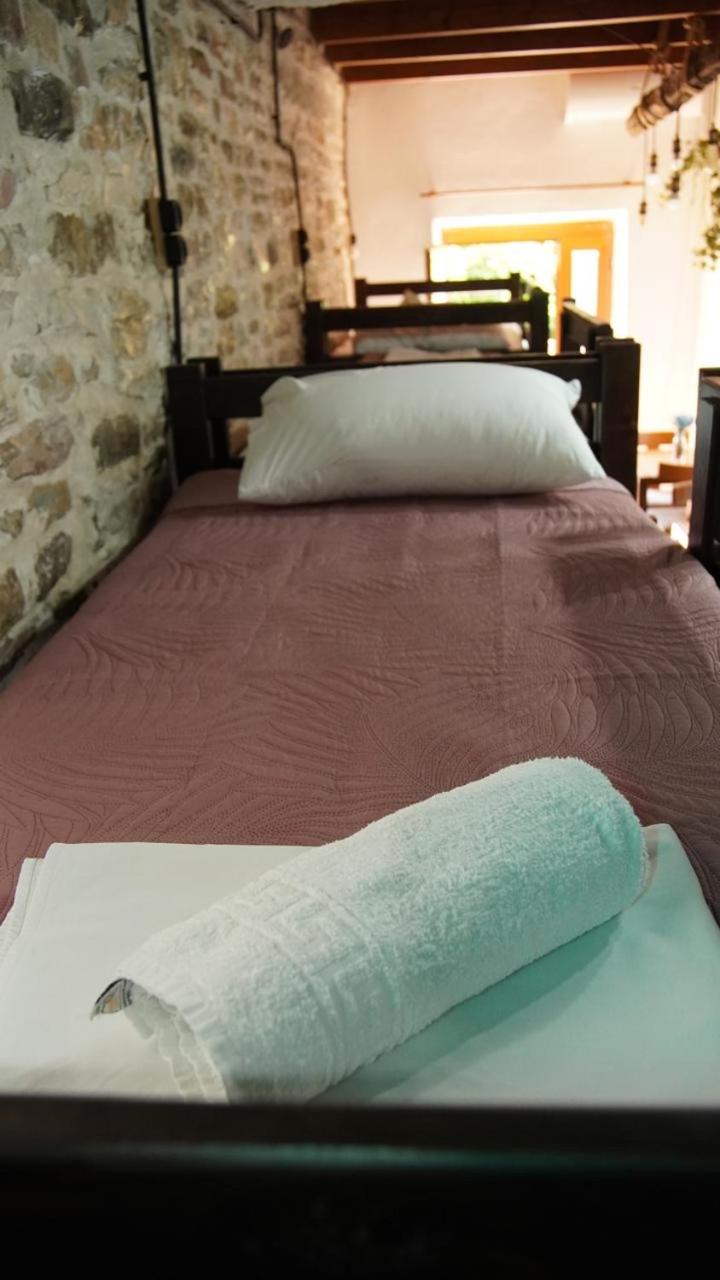 6-Bed Mixed Dormitory Room