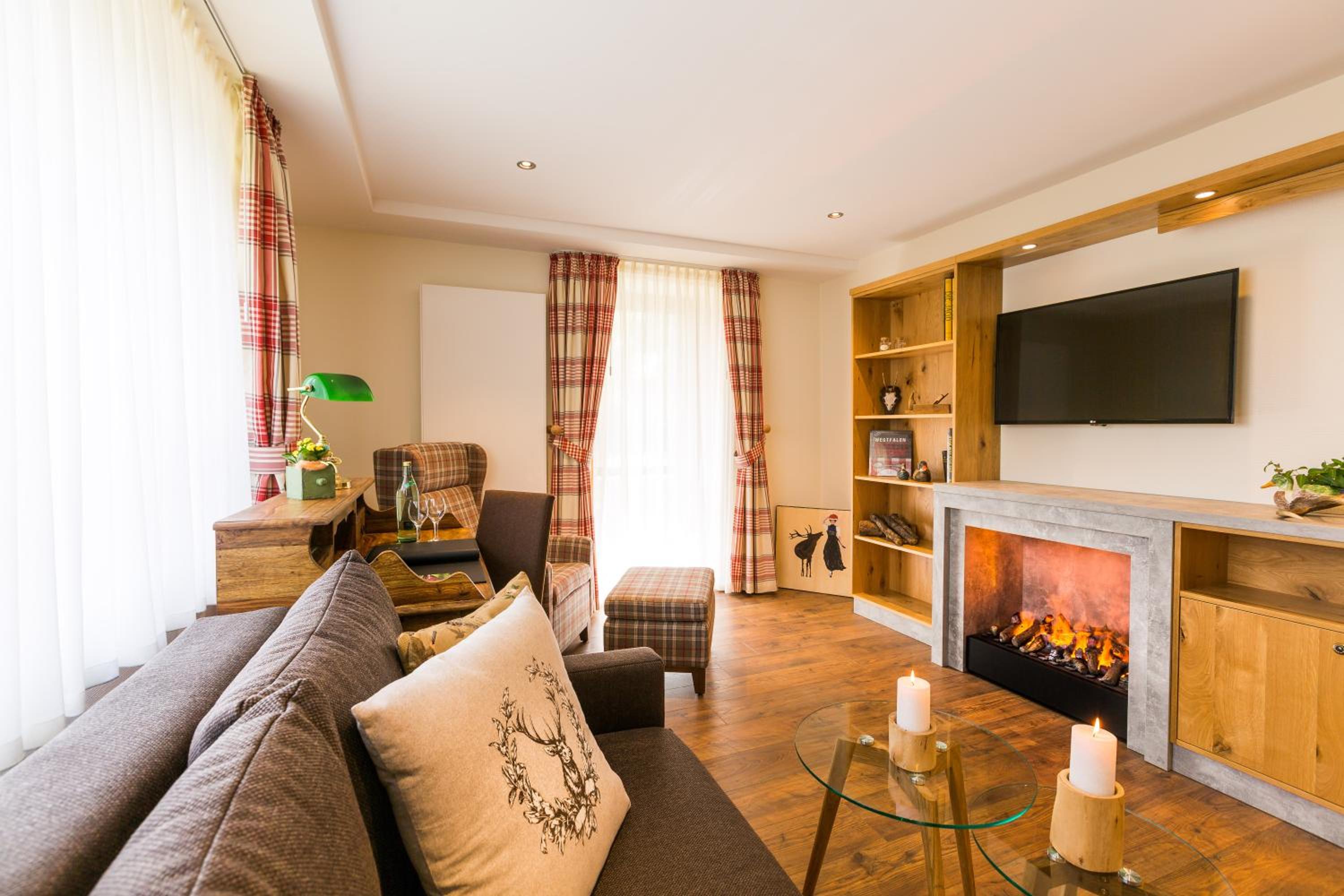 Suite - Photo 6