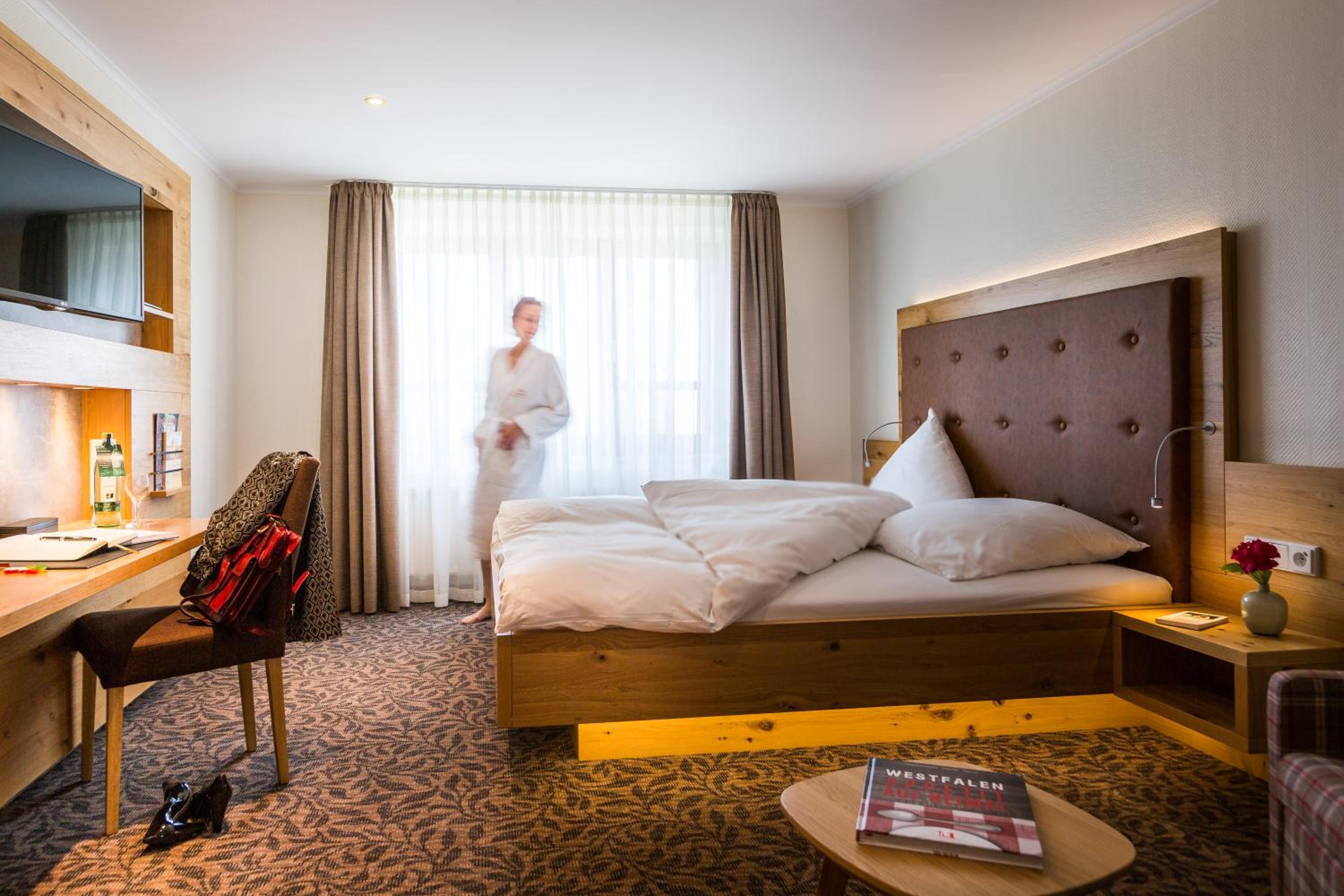 Deluxe Double Room - Photo 7