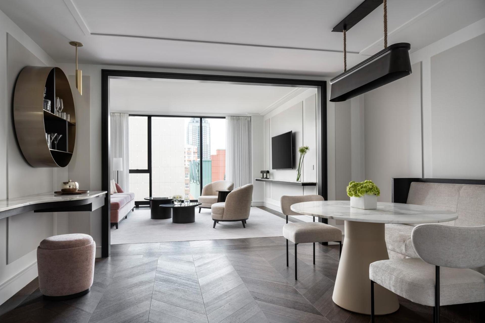 Premier One-Bedroom Suite - Photo 1