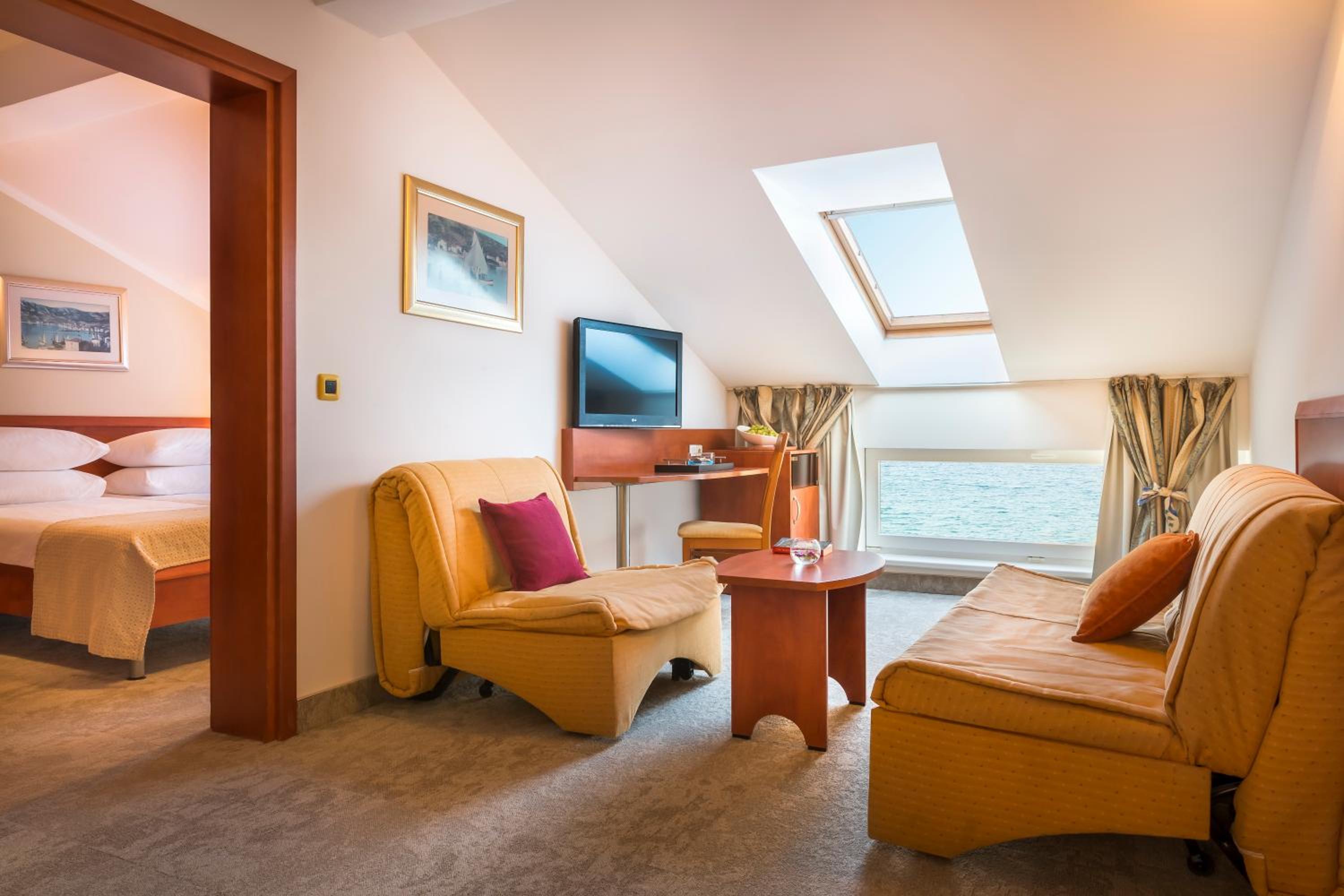 Suite for 2+2 Seaside - Photo 1