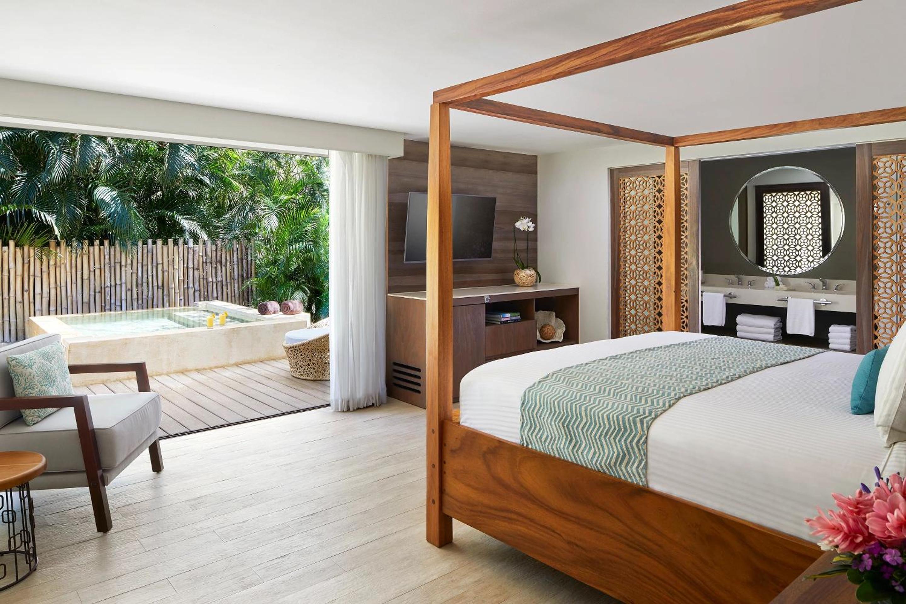 Preferred Club Presidential Suite