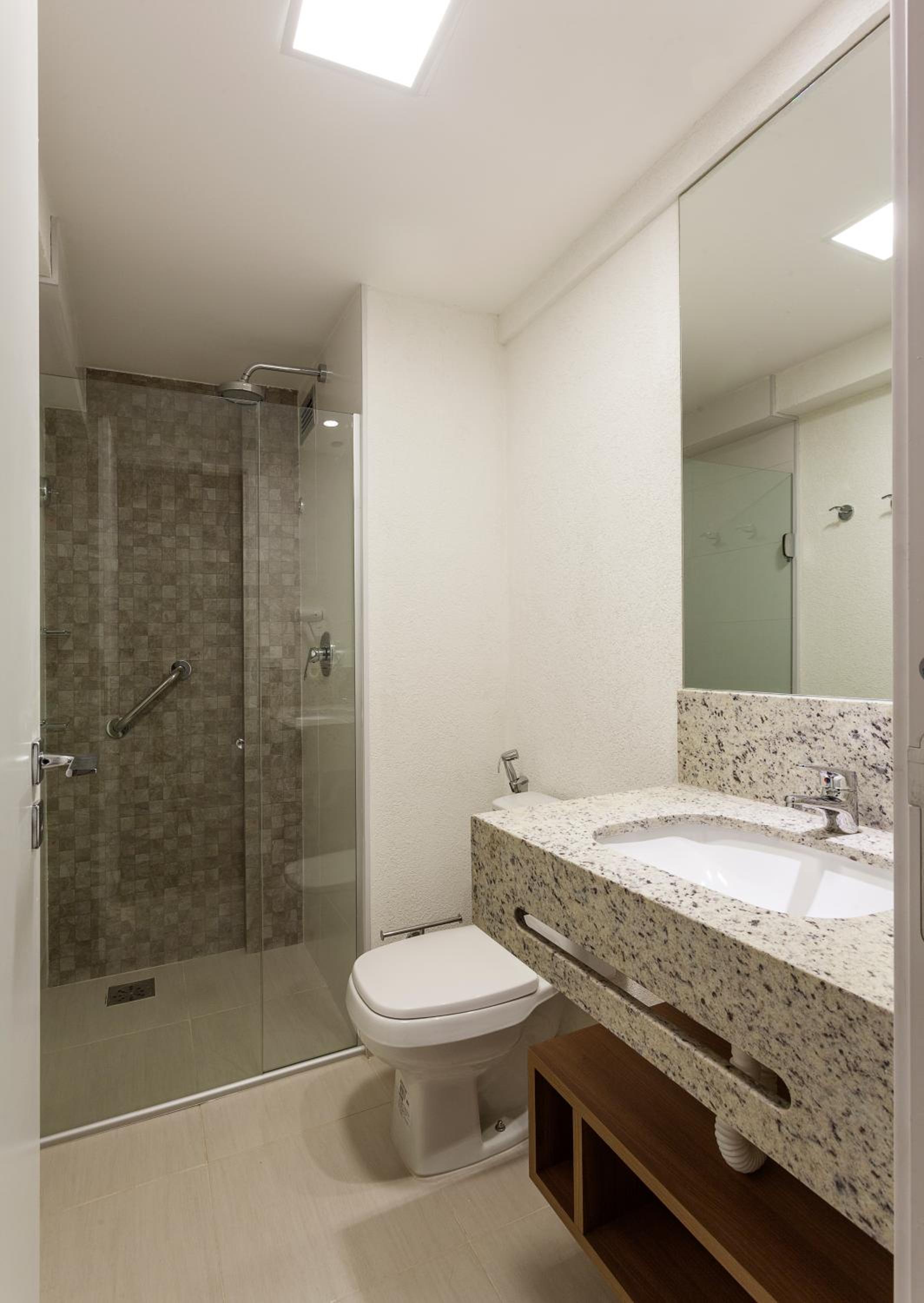 Standard Triple Room with 1 Double Bed and 1 Single Bed
