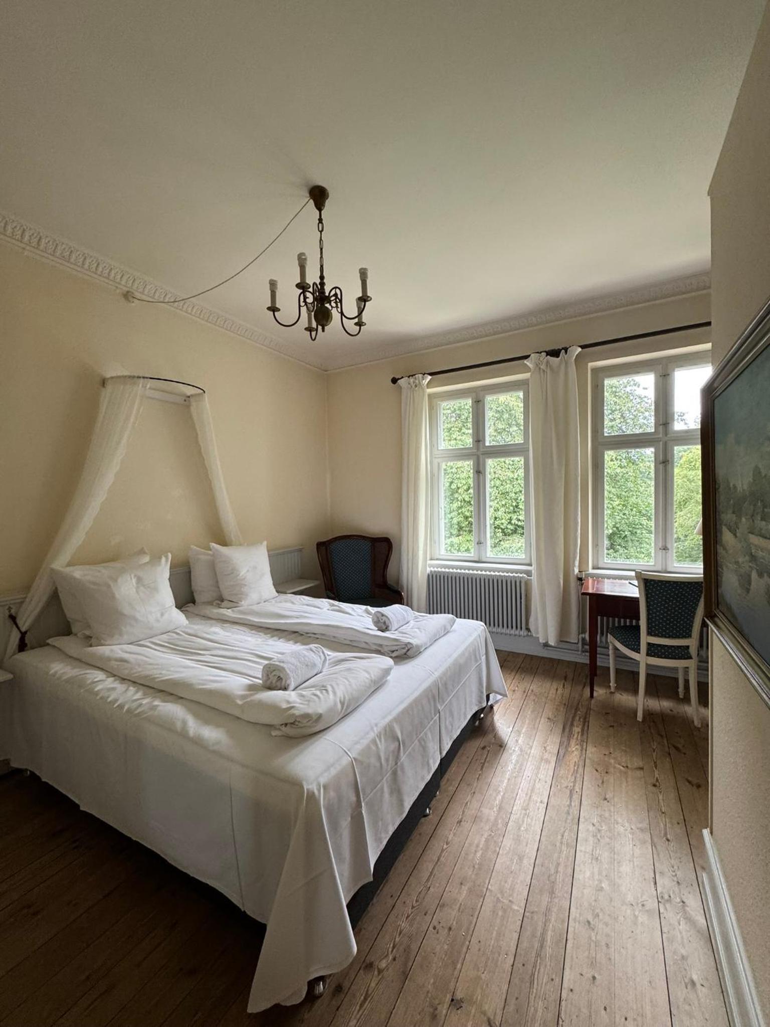 King Room with Garden View