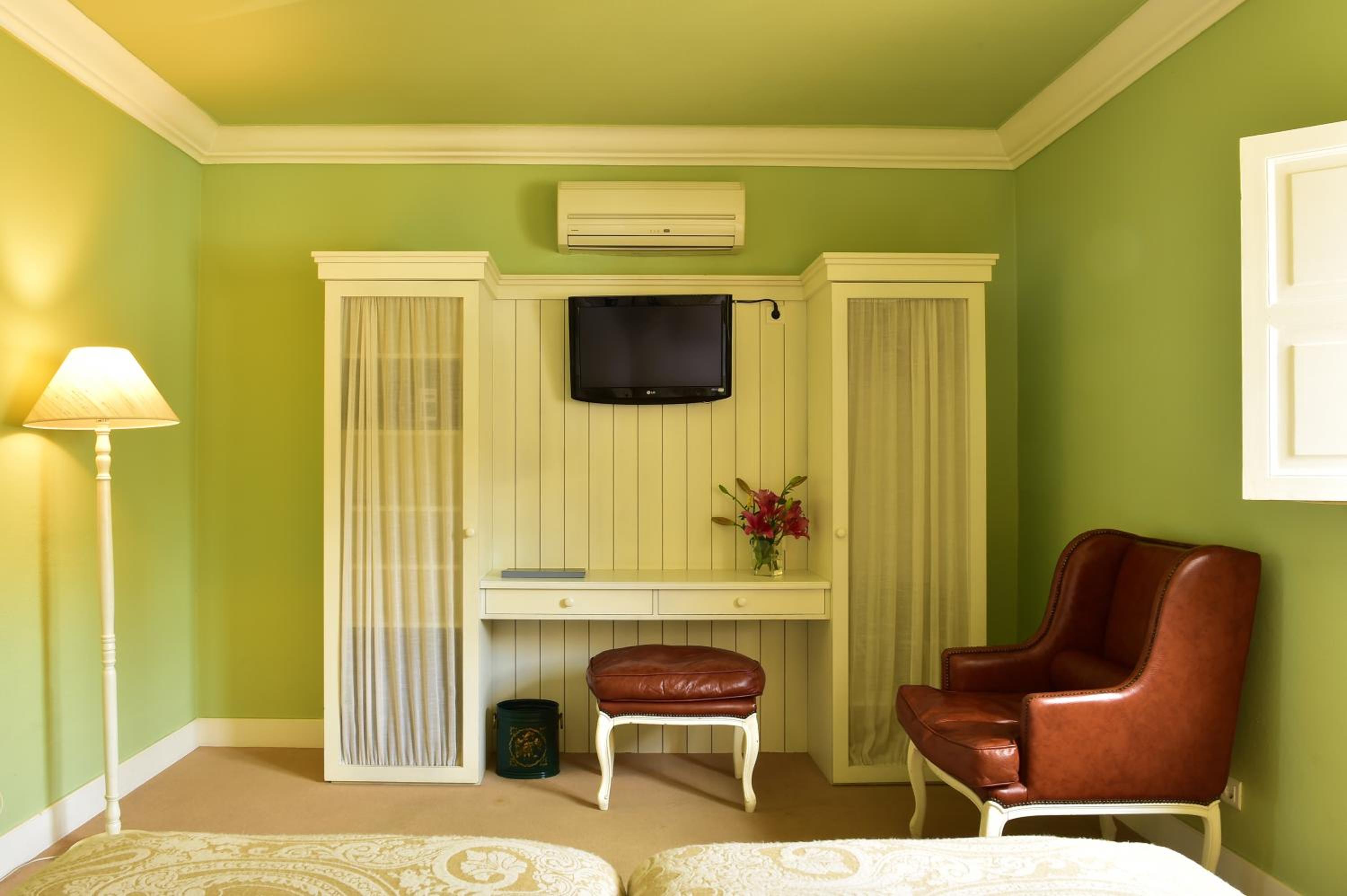 Double or Twin Room - Photo 1