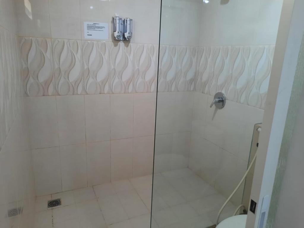 Double or Twin Room - Photo 5
