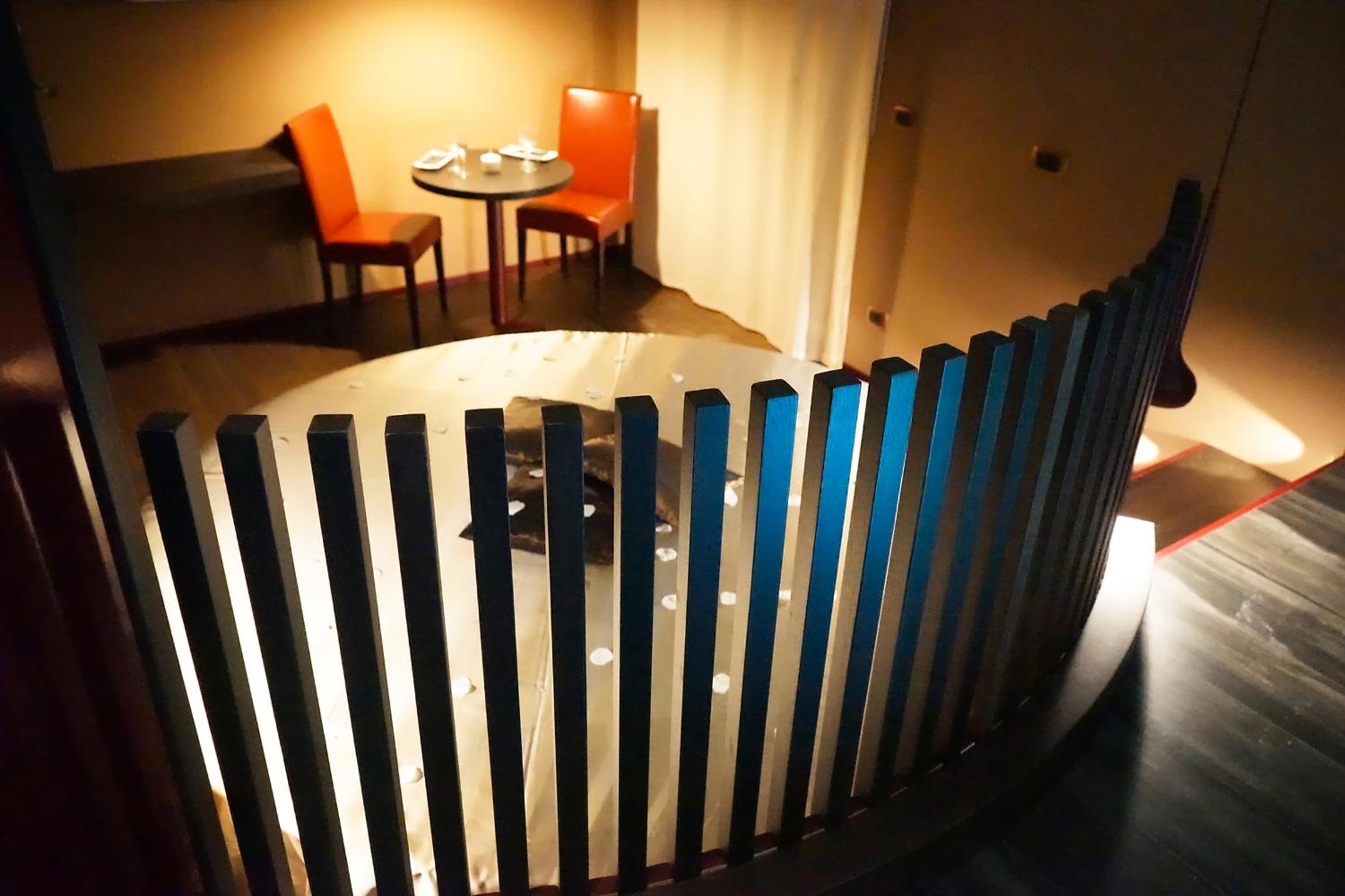 Luxury Suite with Spa Bath - Photo 3