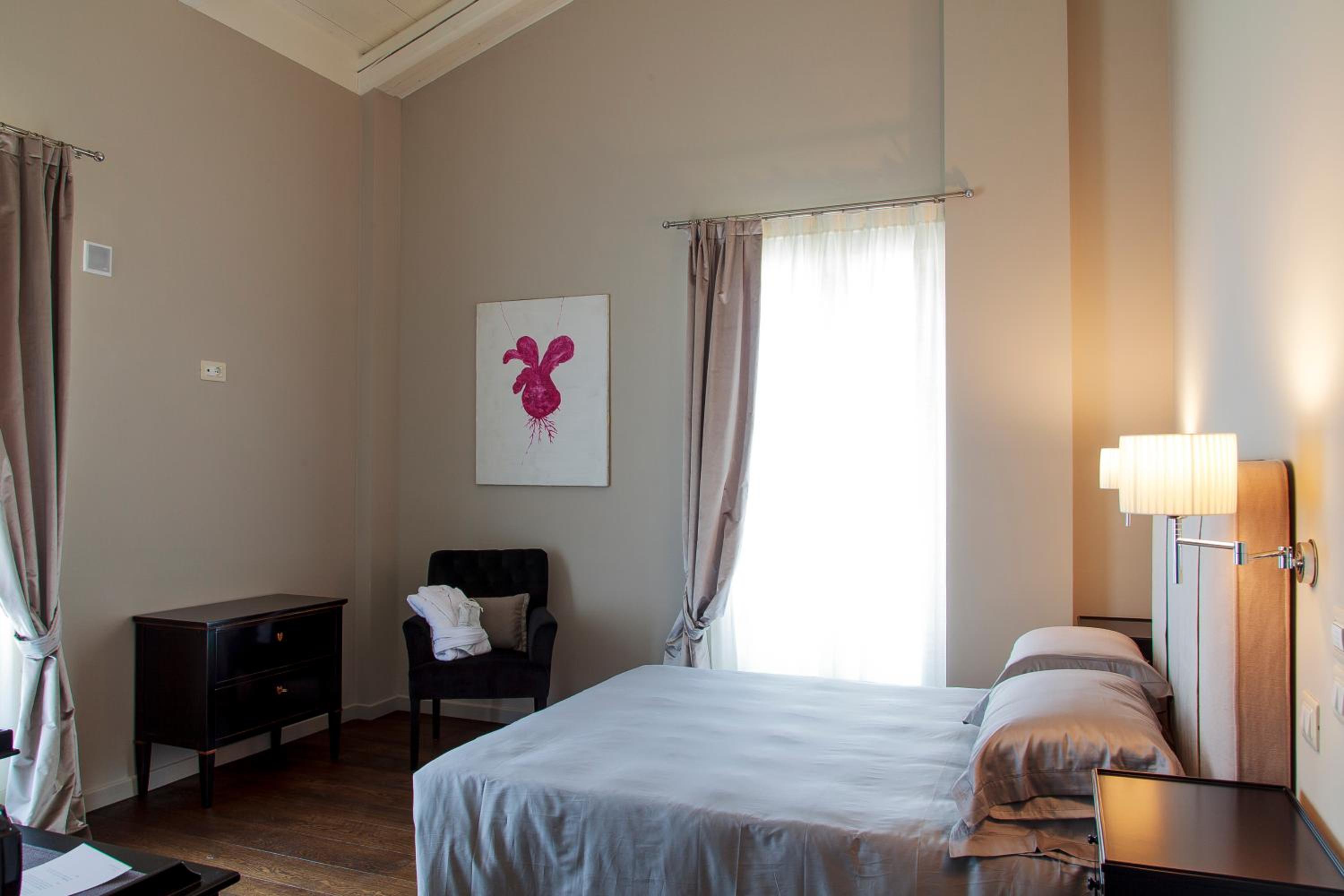 Deluxe Double Room with Terrace photo 1