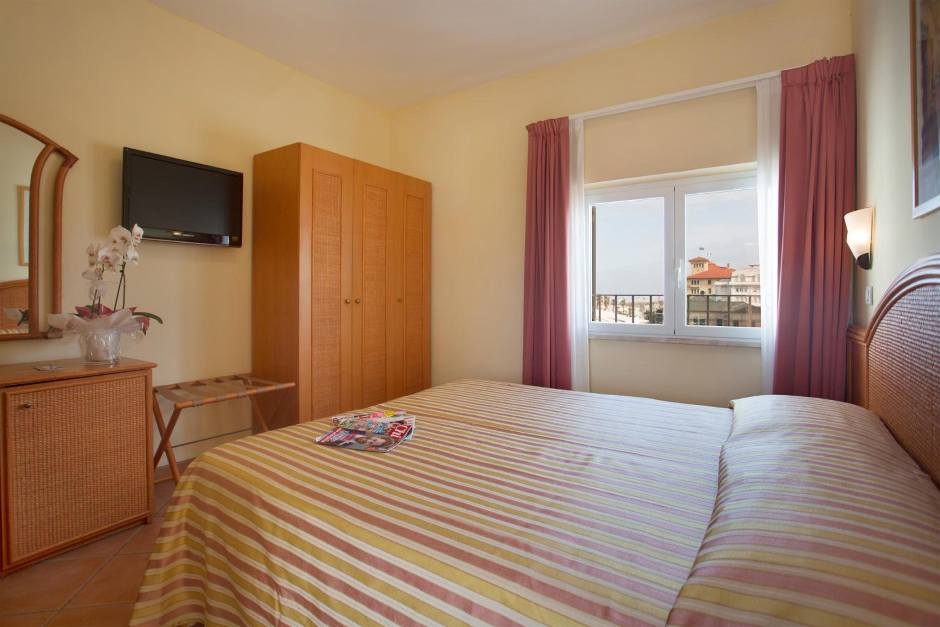Double or Twin Room with Balcony