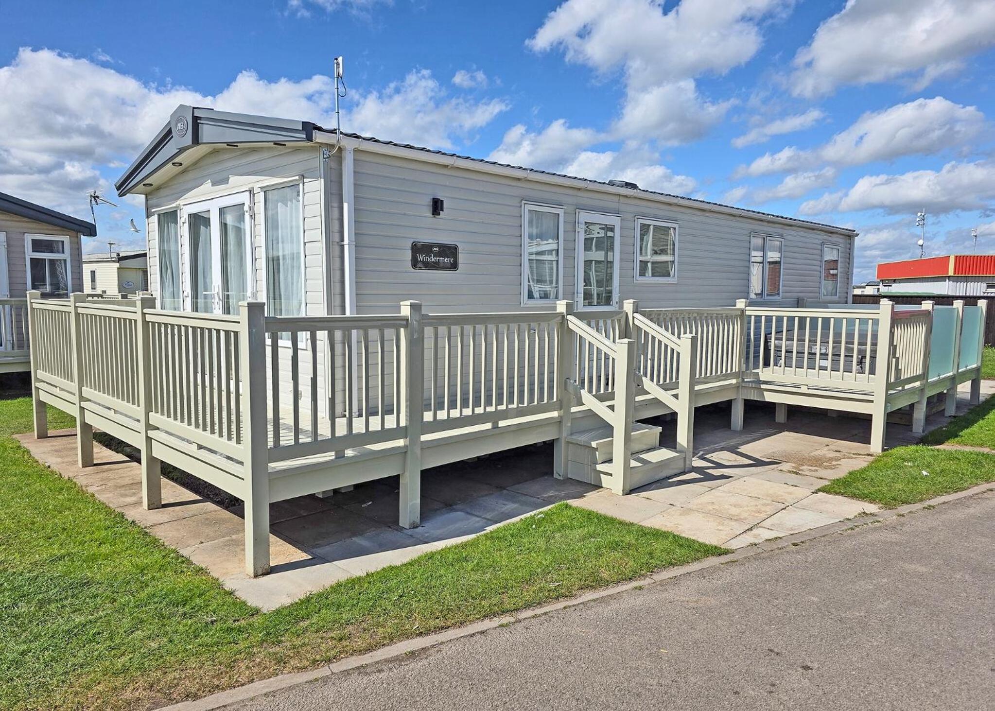 Mobile Home 12 photo 3