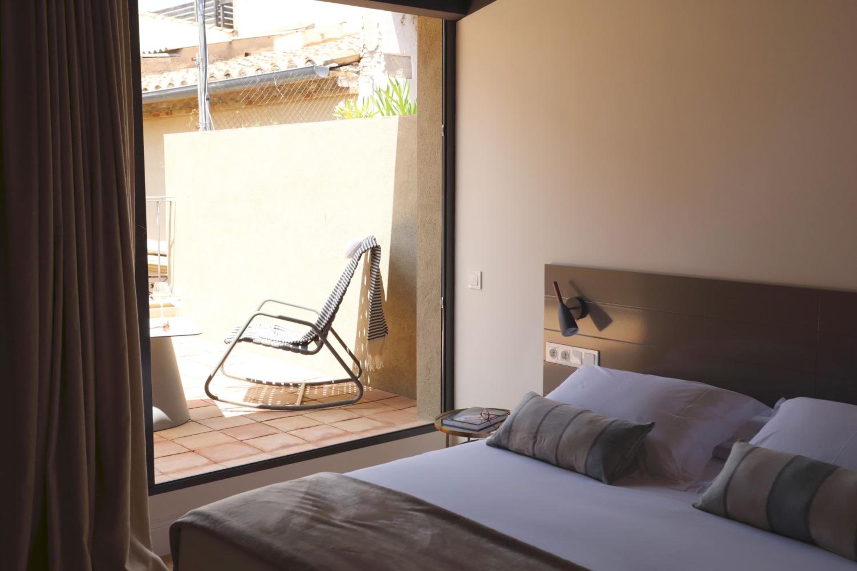Deluxe Duplex Apartment photo 2